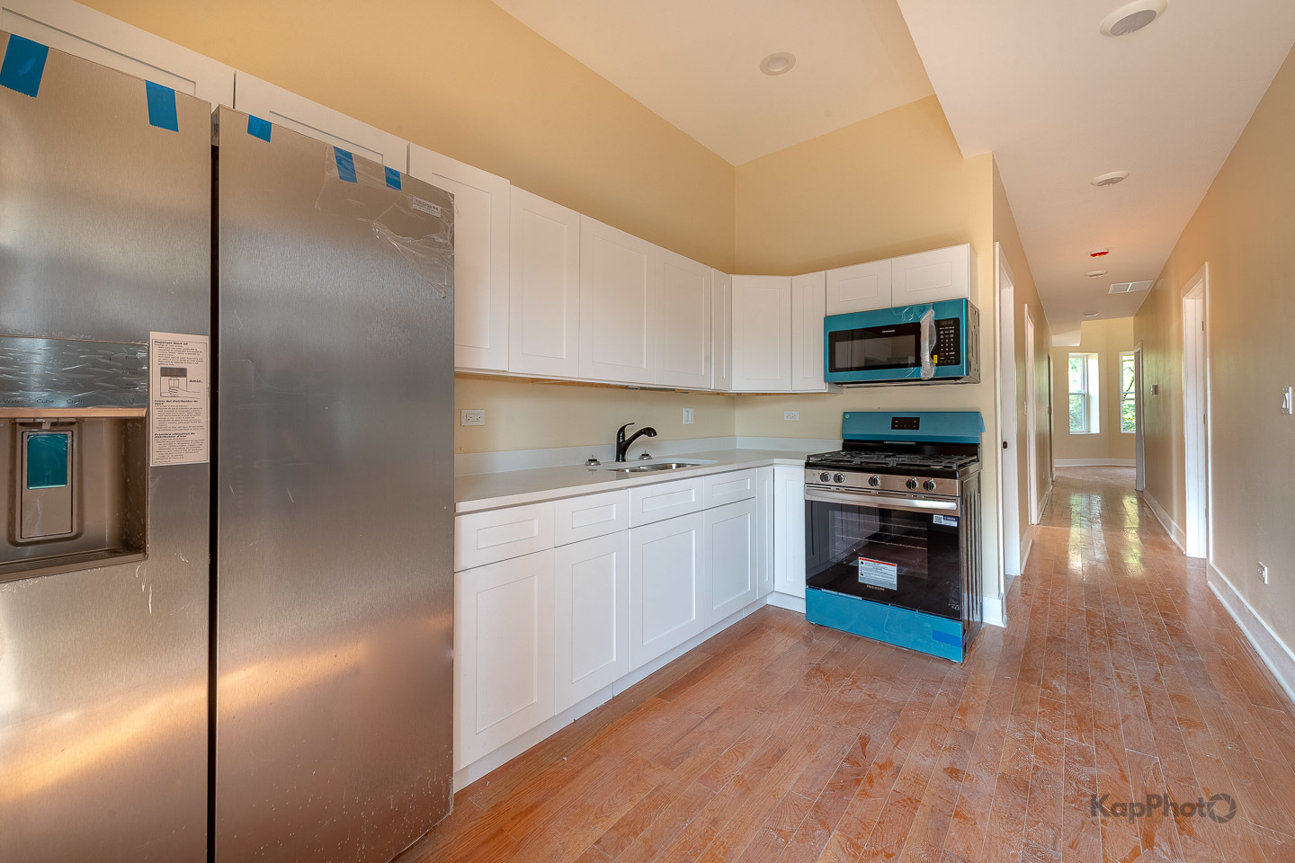 Chicago, Illinois, 60624, United States, 9 Bedrooms Bedrooms, ,Residential,For Sale,1979819