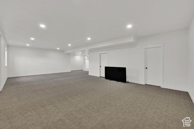 Farmington, Utah, 84025, United States, 5 Bedrooms Bedrooms, ,4 BathroomsBathrooms,Residential,For Sale,1975764