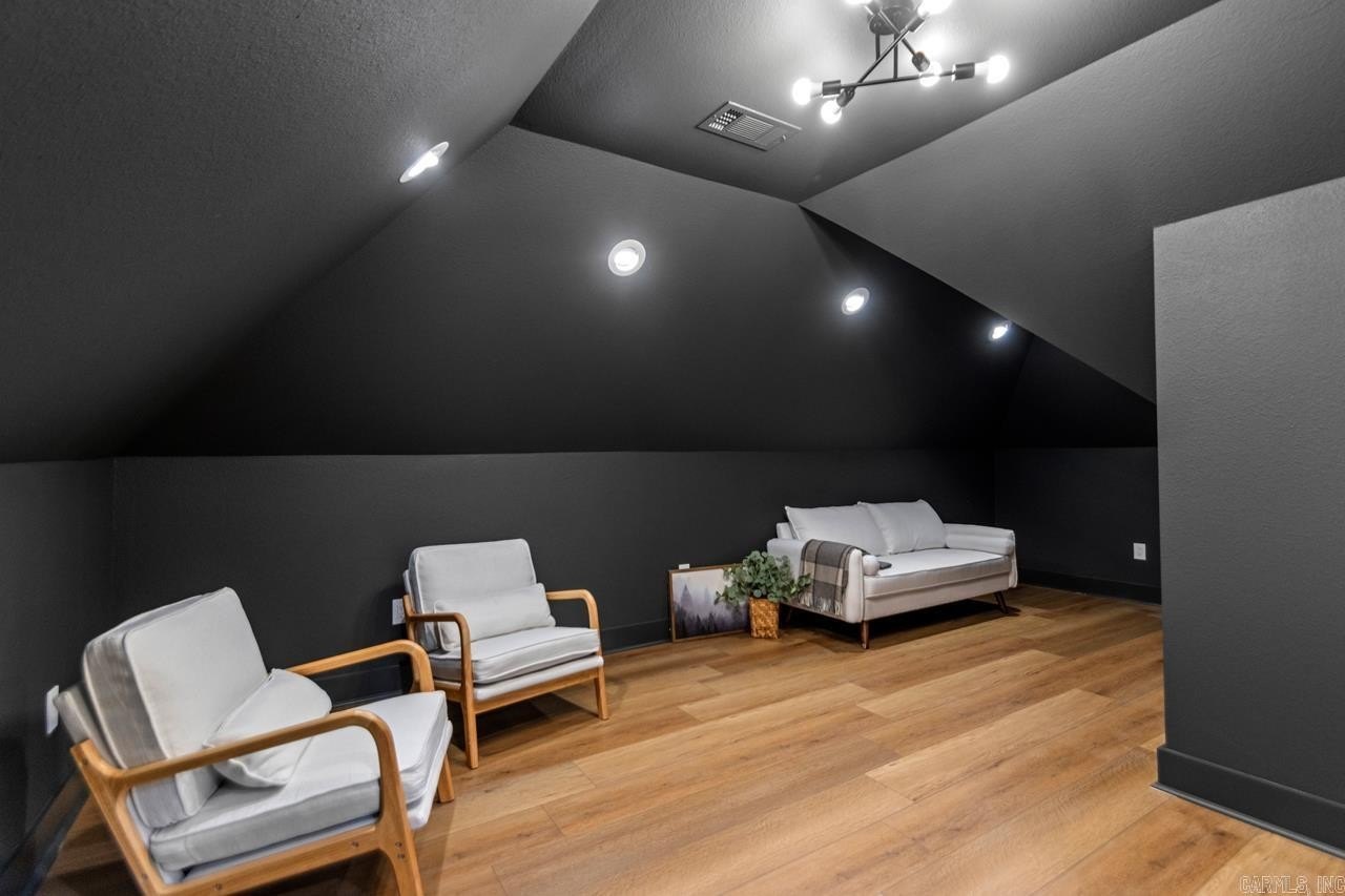 Alexander, Arkansas, 72002, United States, 6 Bedrooms Bedrooms, ,4 BathroomsBathrooms,Residential,For Sale,1986136