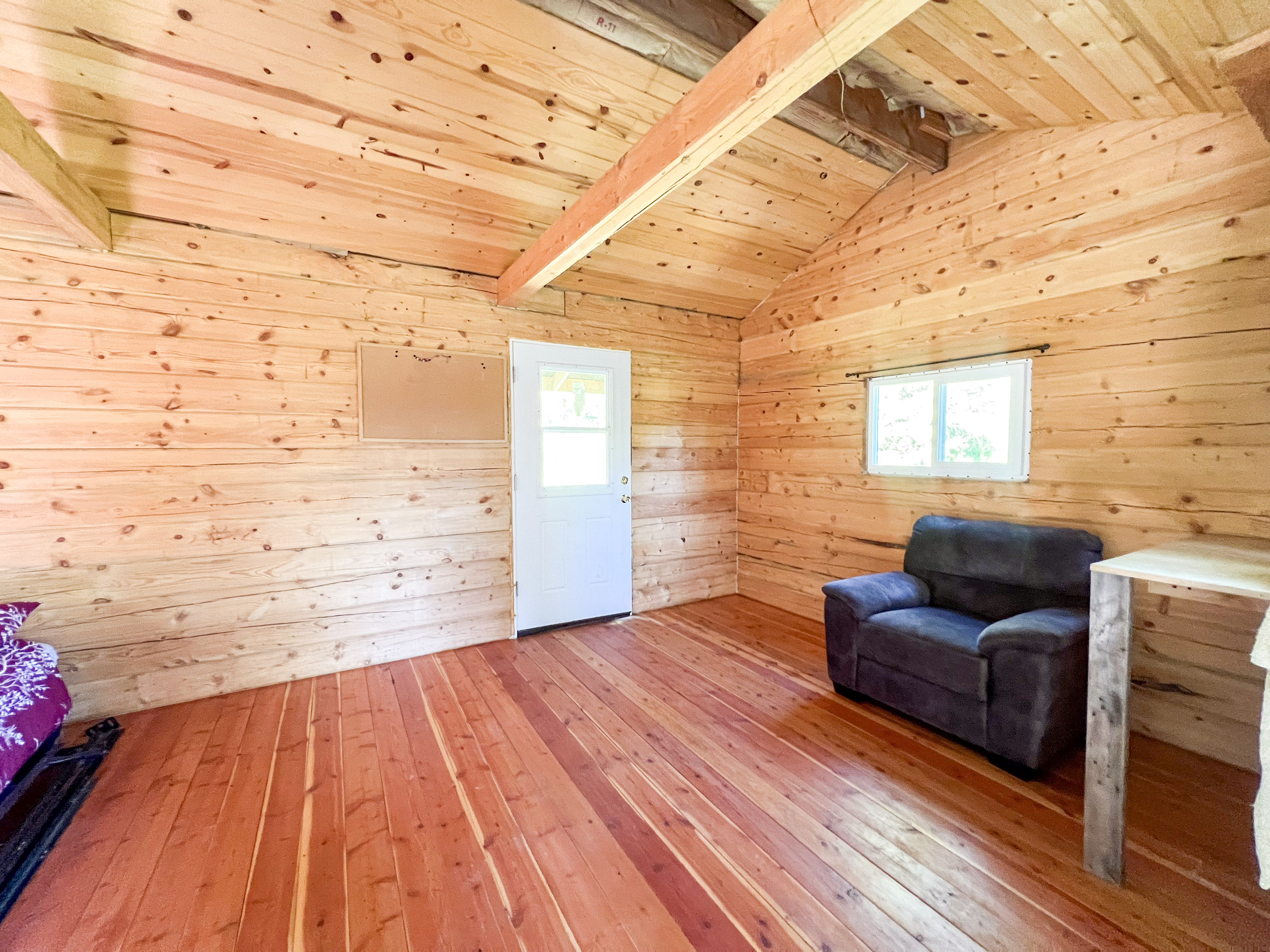 Colville, Washington, 99114, United States, 2 Bedrooms Bedrooms, ,2 BathroomsBathrooms,Residential,For Sale,1928739