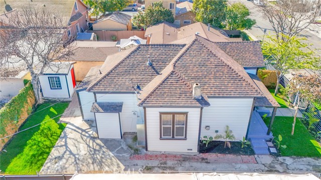 Los Angeles, California, 90044, United States, 3 Bedrooms Bedrooms, ,2 BathroomsBathrooms,Residential,For Sale,1887629