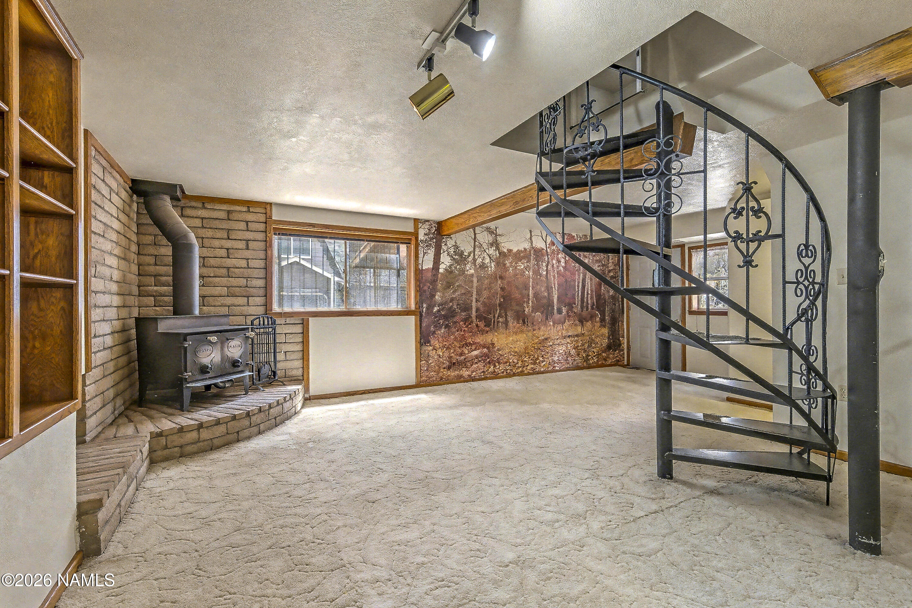  618 Comanche , Flagstaff, AZ 86005 - 物件實景