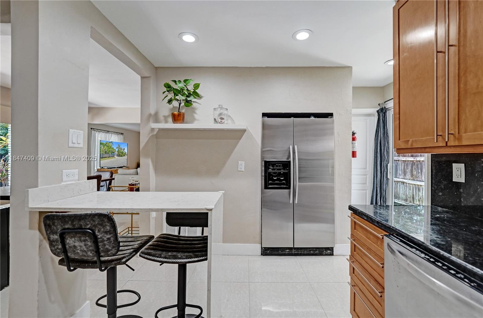 Fort Lauderdale, Florida, 33304, United States, 3 Bedrooms Bedrooms, ,2 BathroomsBathrooms,Residential,For Sale,1901342