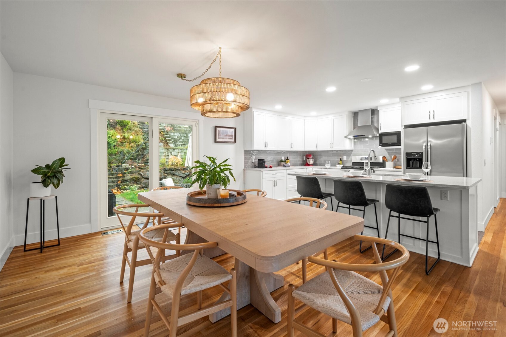 Des Moines, Washington, 98198, United States, 4 Bedrooms Bedrooms, ,2 BathroomsBathrooms,Residential,For Sale,1987867