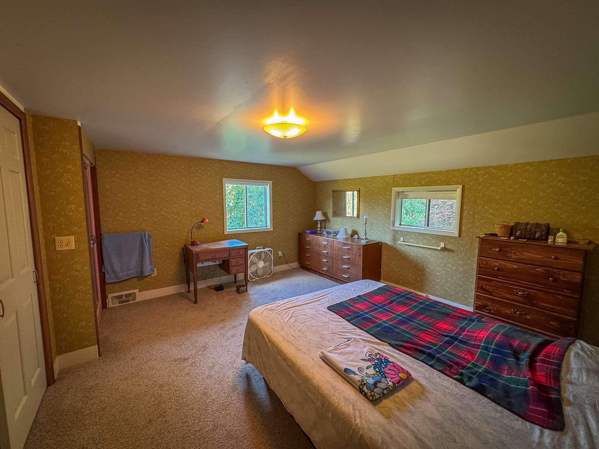 Jackson, Michigan, 49201, United States, 4 Bedrooms Bedrooms, ,2 BathroomsBathrooms,Residential,For Sale,1981022