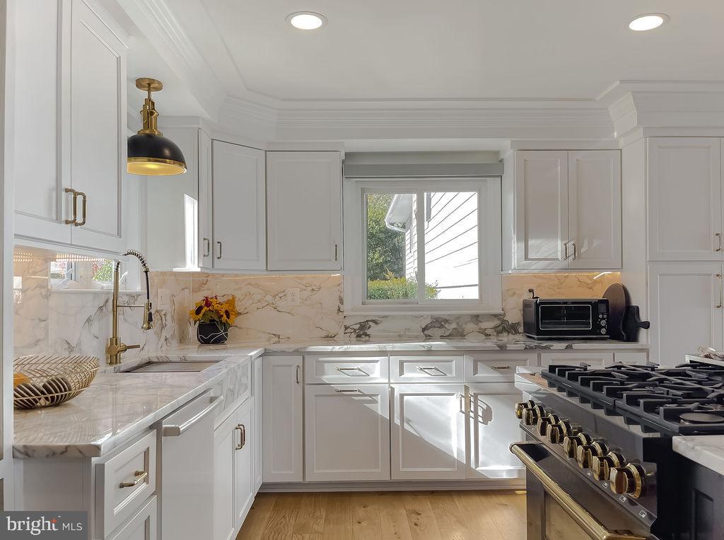 Lexington Park, Maryland, 20653, United States, 5 Bedrooms Bedrooms, ,6 BathroomsBathrooms,Residential,For Sale,2012583