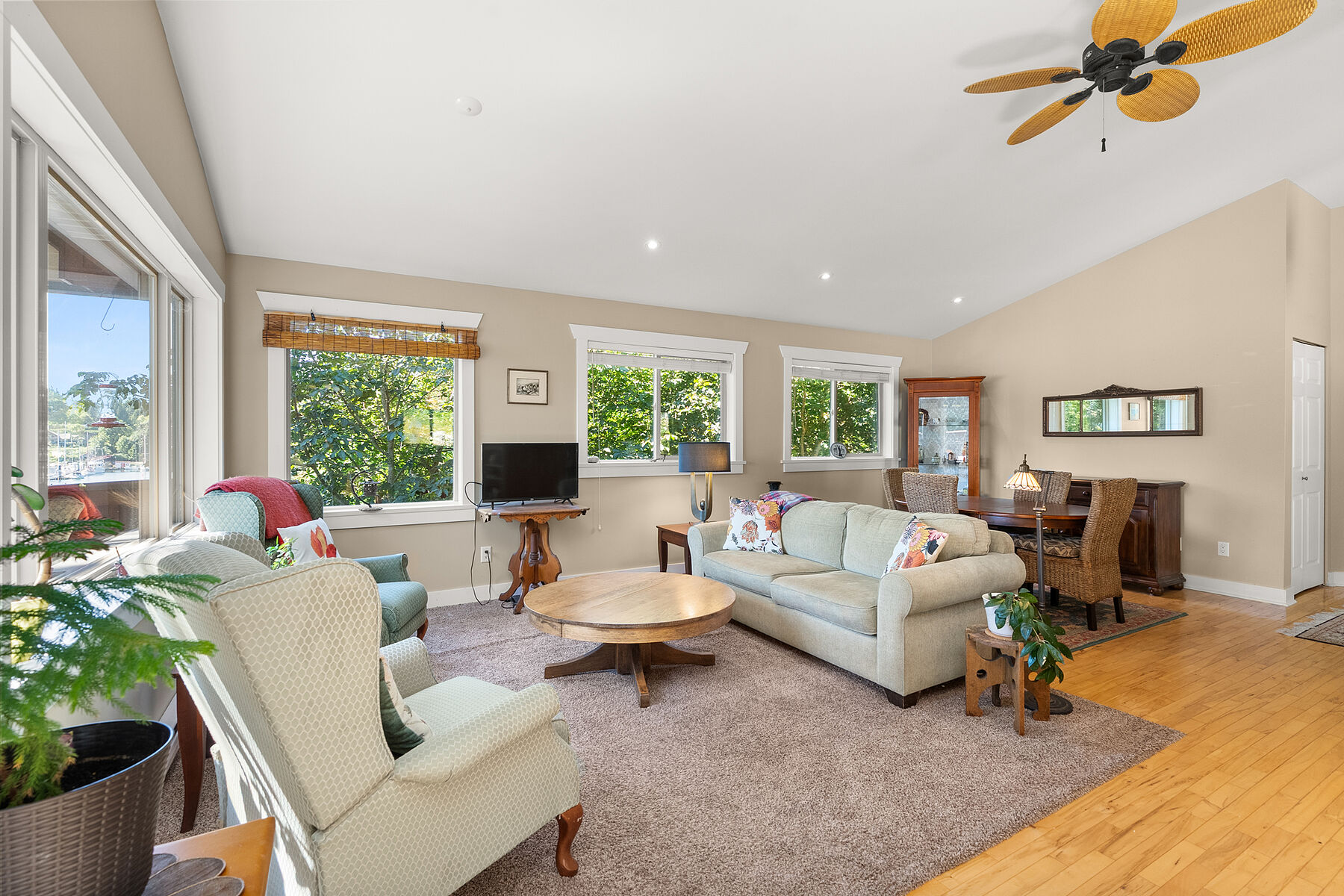  Pender Harbour Waterfront Home - 物件實景