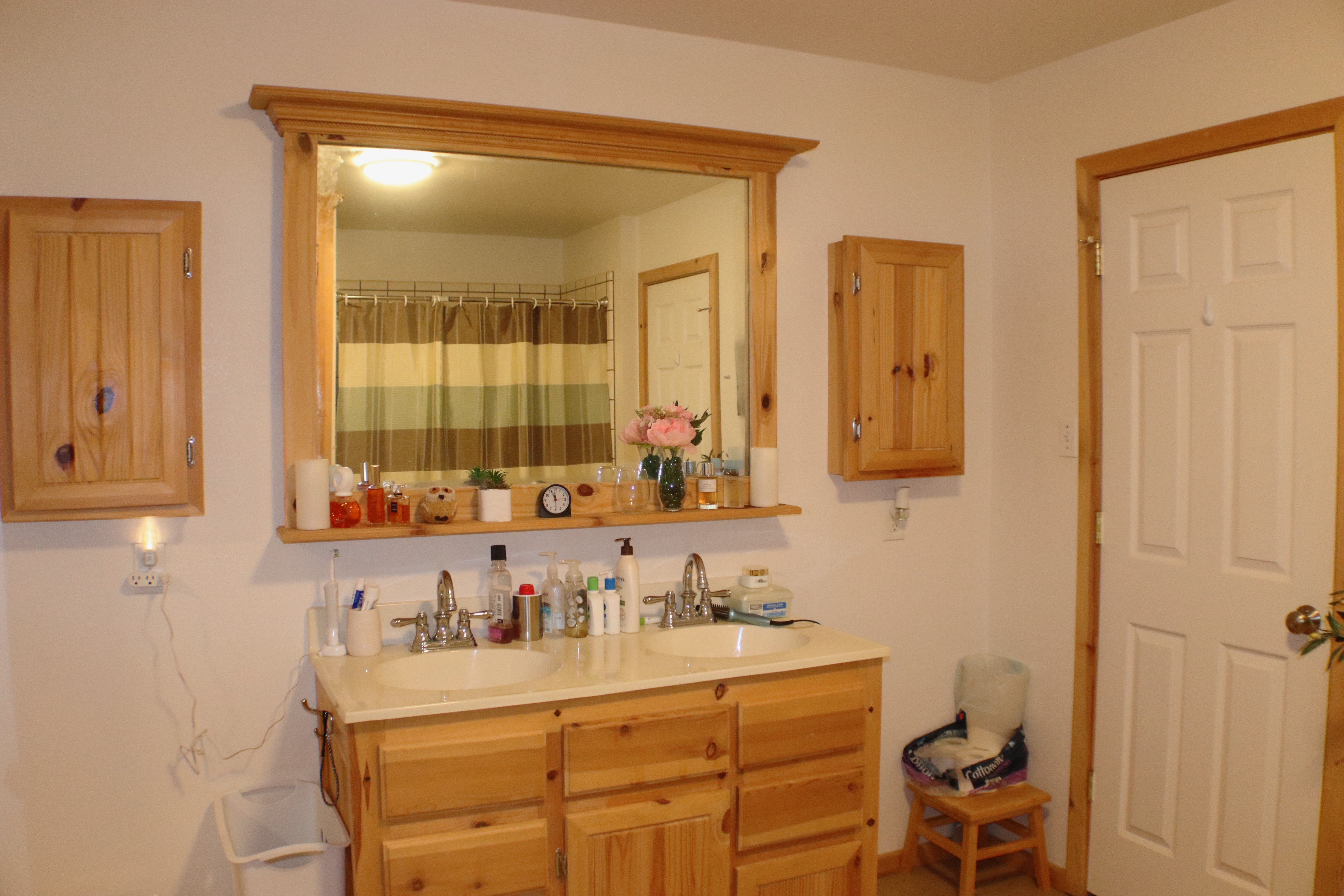 Quinlan, Texas, 75474, United States, 5 Bedrooms Bedrooms, ,4 BathroomsBathrooms,Residential,For Sale,1978468