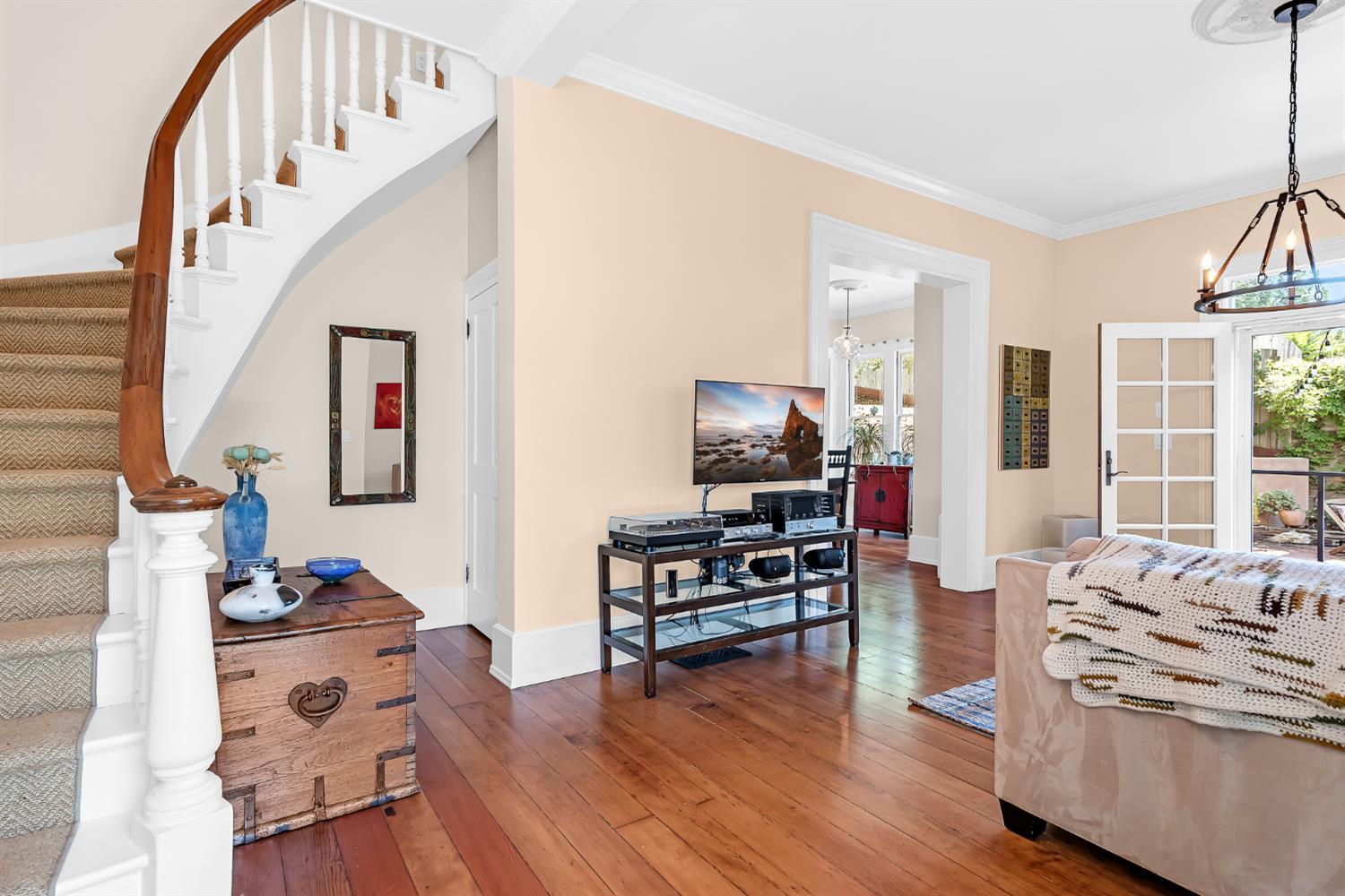 Placerville, California, 95667, United States, 4 Bedrooms Bedrooms, ,2 BathroomsBathrooms,Residential,For Sale,1978862