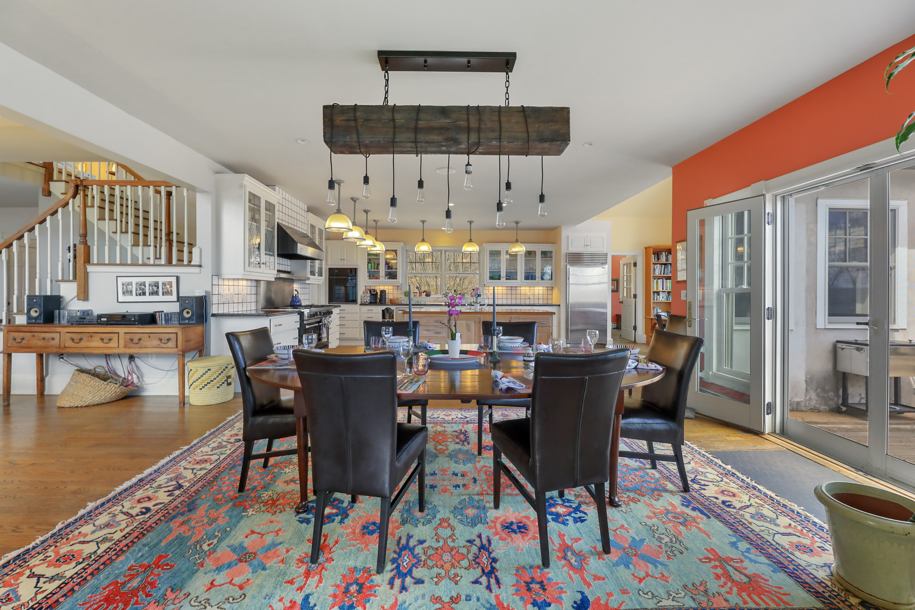  Exquisite Tudor Estate Set on 18+ Breathtaking Acres with Stunning Panoramic Vie - 物件實景