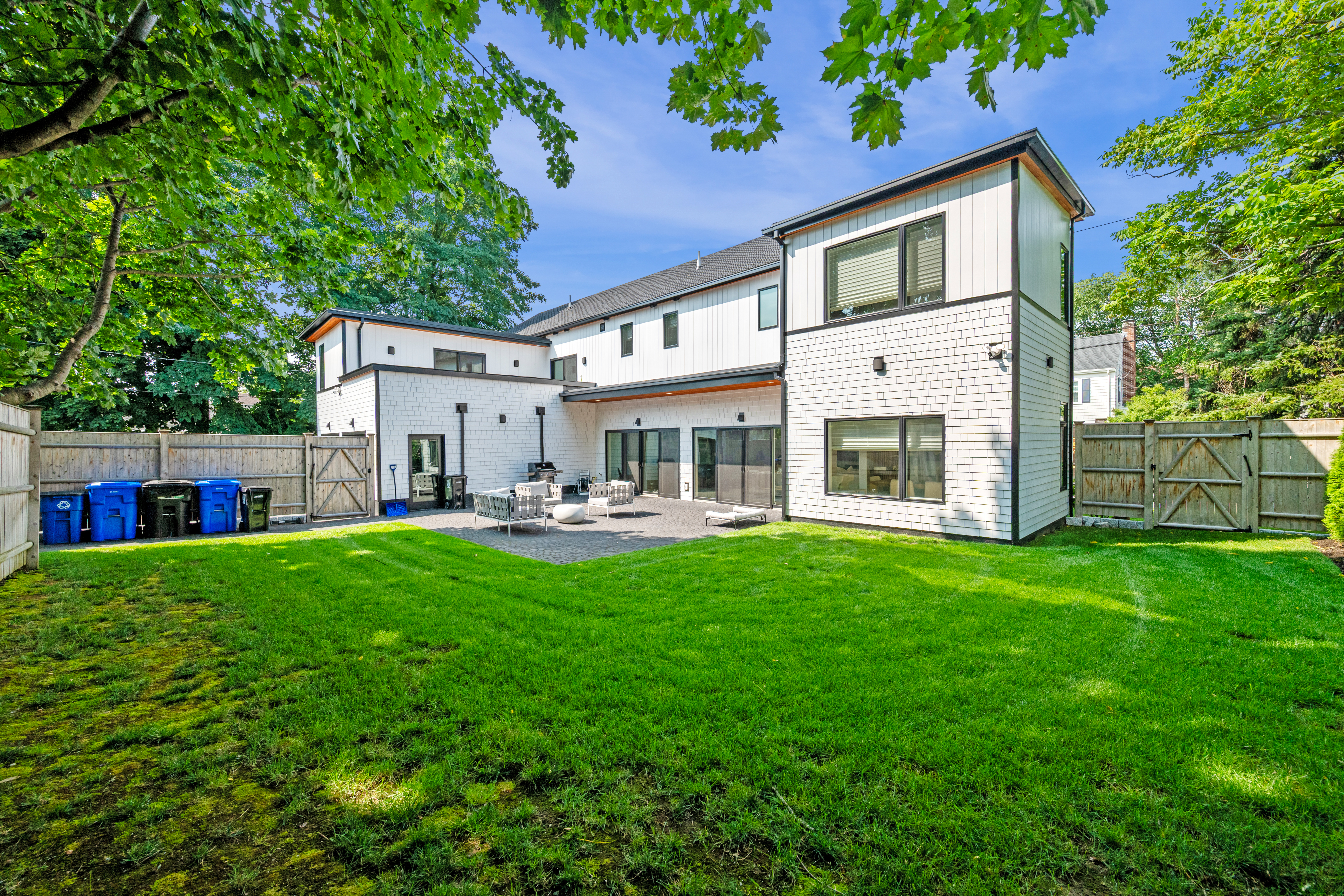  8 Dennison Avenue, Swampscott, MA, 01907 - 物件實景