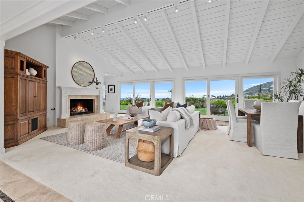 Dana Point, California, 92629, United States, 4 Bedrooms Bedrooms, ,3 BathroomsBathrooms,Residential,For Sale,1926259