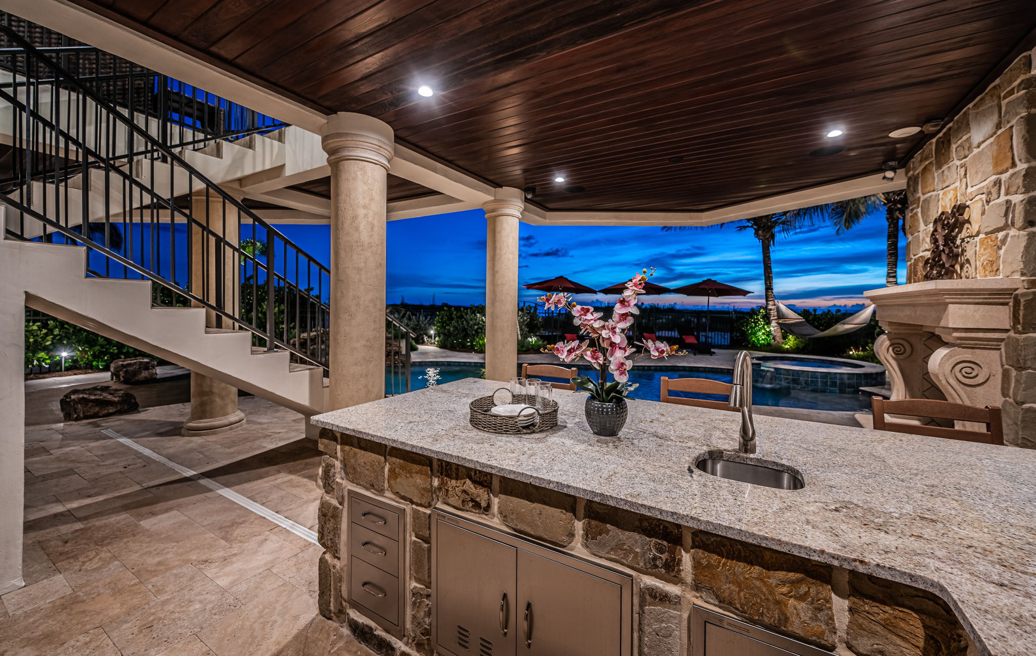 Redington Shores, Florida, 33708, United States, 5 Bedrooms Bedrooms, ,6 BathroomsBathrooms,Residential,For Sale,1921894