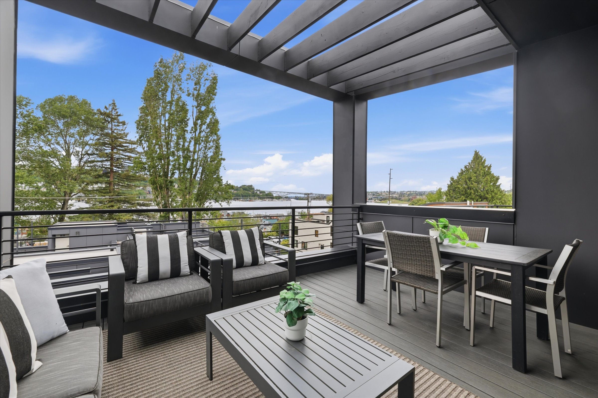  2017 Minor Ave E, Seattle, WA 98102 - 物件實景