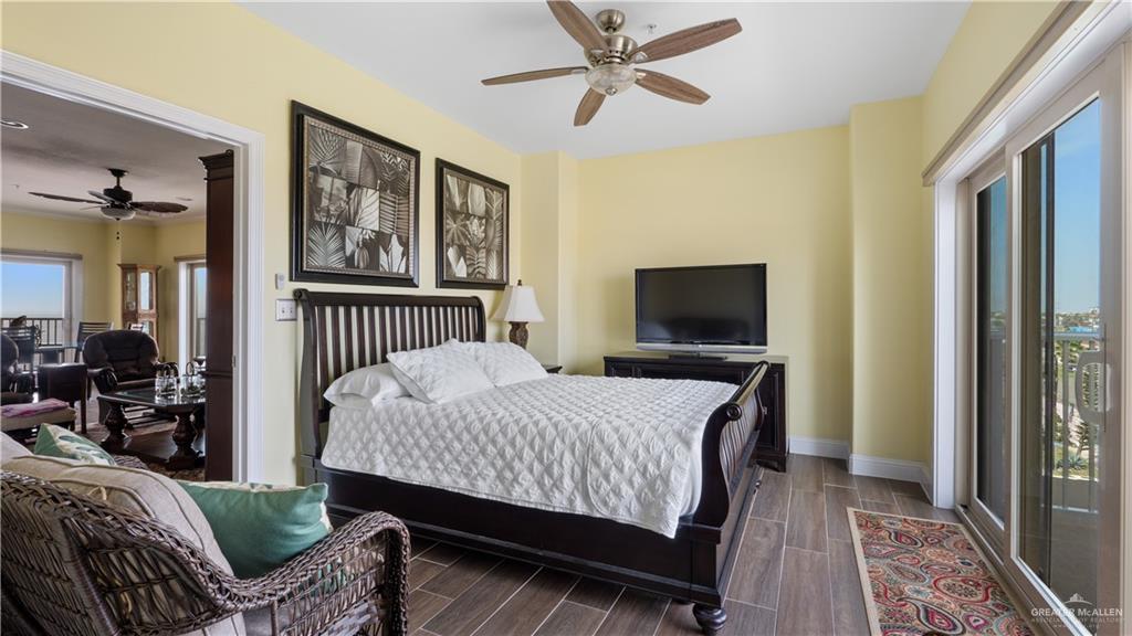 South Padre Island, Texas, 78597, United States, 3 Bedrooms Bedrooms, ,4 BathroomsBathrooms,Residential,For Sale,1731690