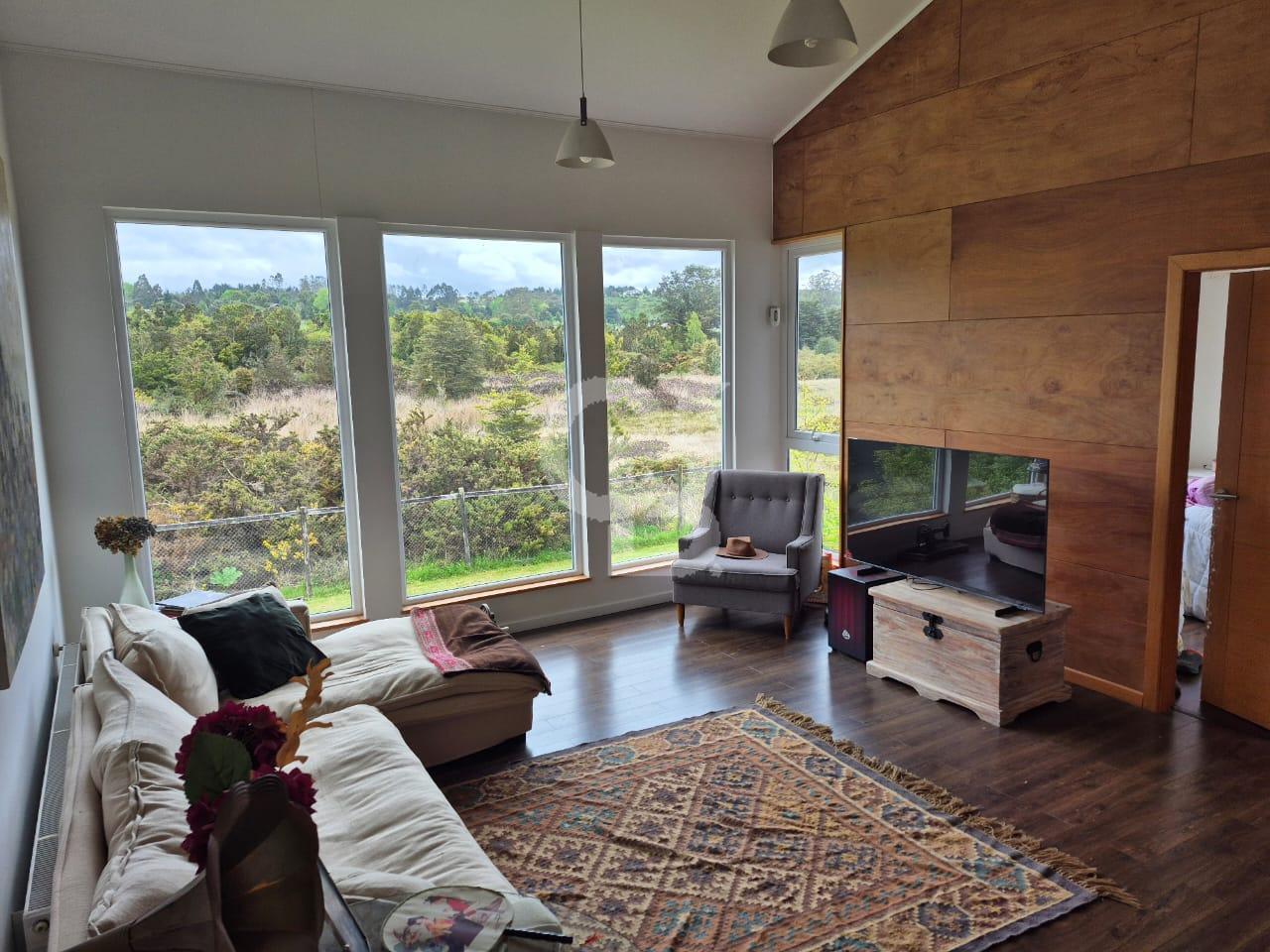 Puerto Varas, Chile, 4 Bedrooms Bedrooms, ,4 BathroomsBathrooms,Residential,For Sale,1987805