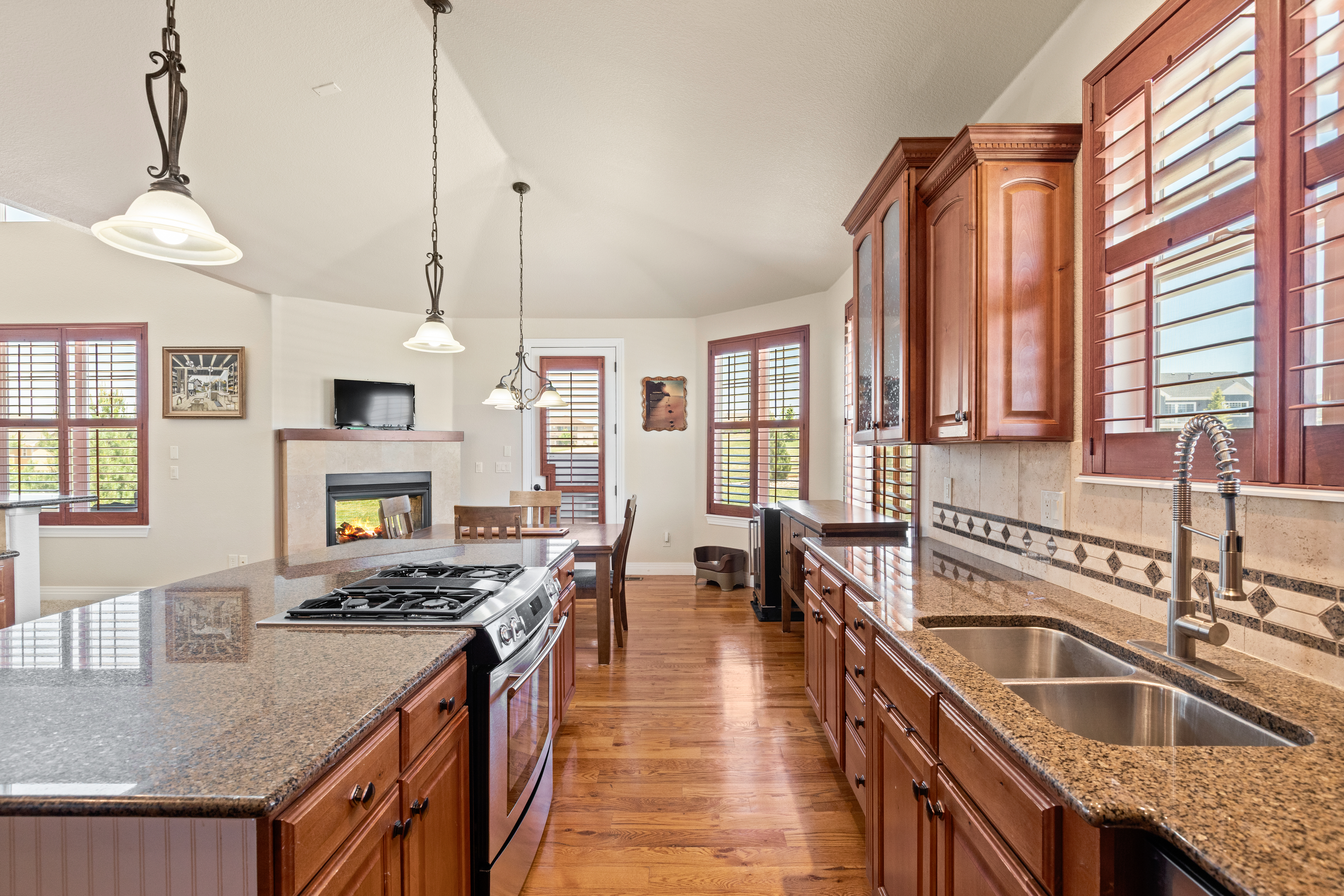  Set on 2.35 acres in Spring Valley Ranch - 物件實景
