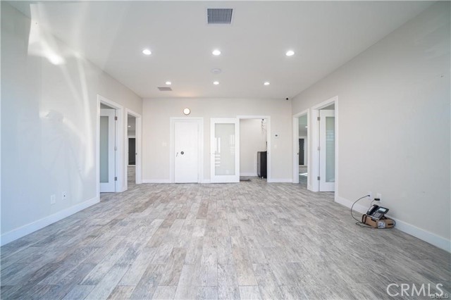 Long Beach, California, 90813, United States, ,Residential,For Sale,1979612