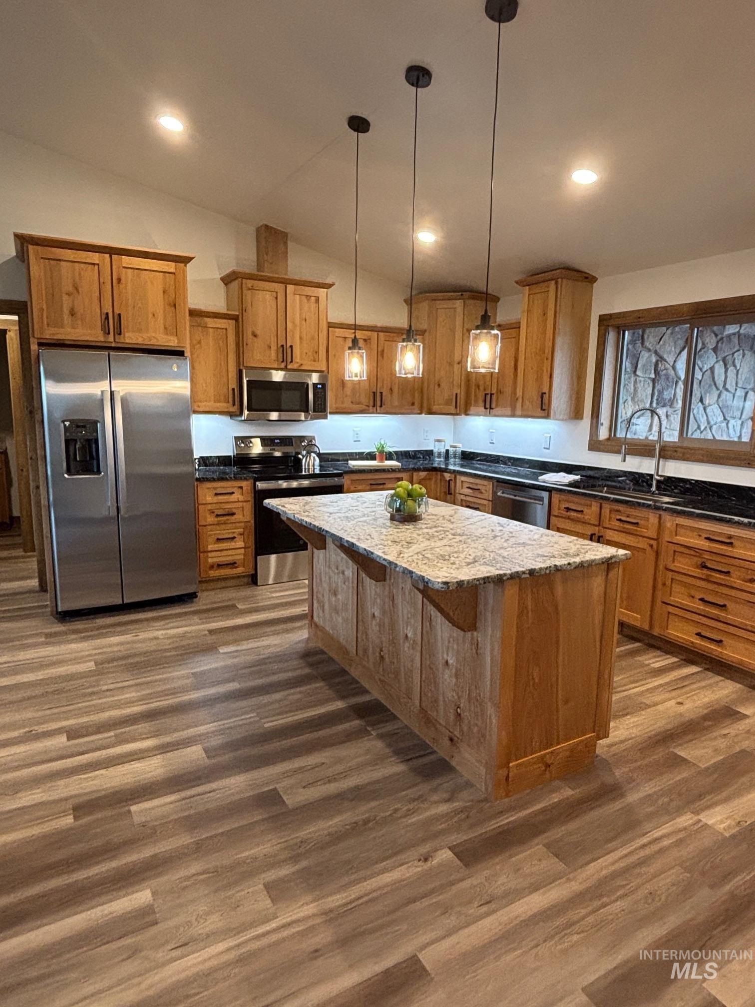 Lewiston, Idaho, 83501, United States, 3 Bedrooms Bedrooms, ,3 BathroomsBathrooms,Residential,For Sale,1976942