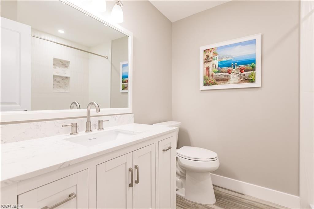 NAPLES, Florida, 34102, United States, 2 Bedrooms Bedrooms, ,2 BathroomsBathrooms,Residential,For Sale,1981542