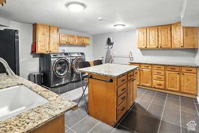 Salt Lake City, Utah, 84124, United States, 4 Bedrooms Bedrooms, ,4 BathroomsBathrooms,Residential,For Sale,1904516