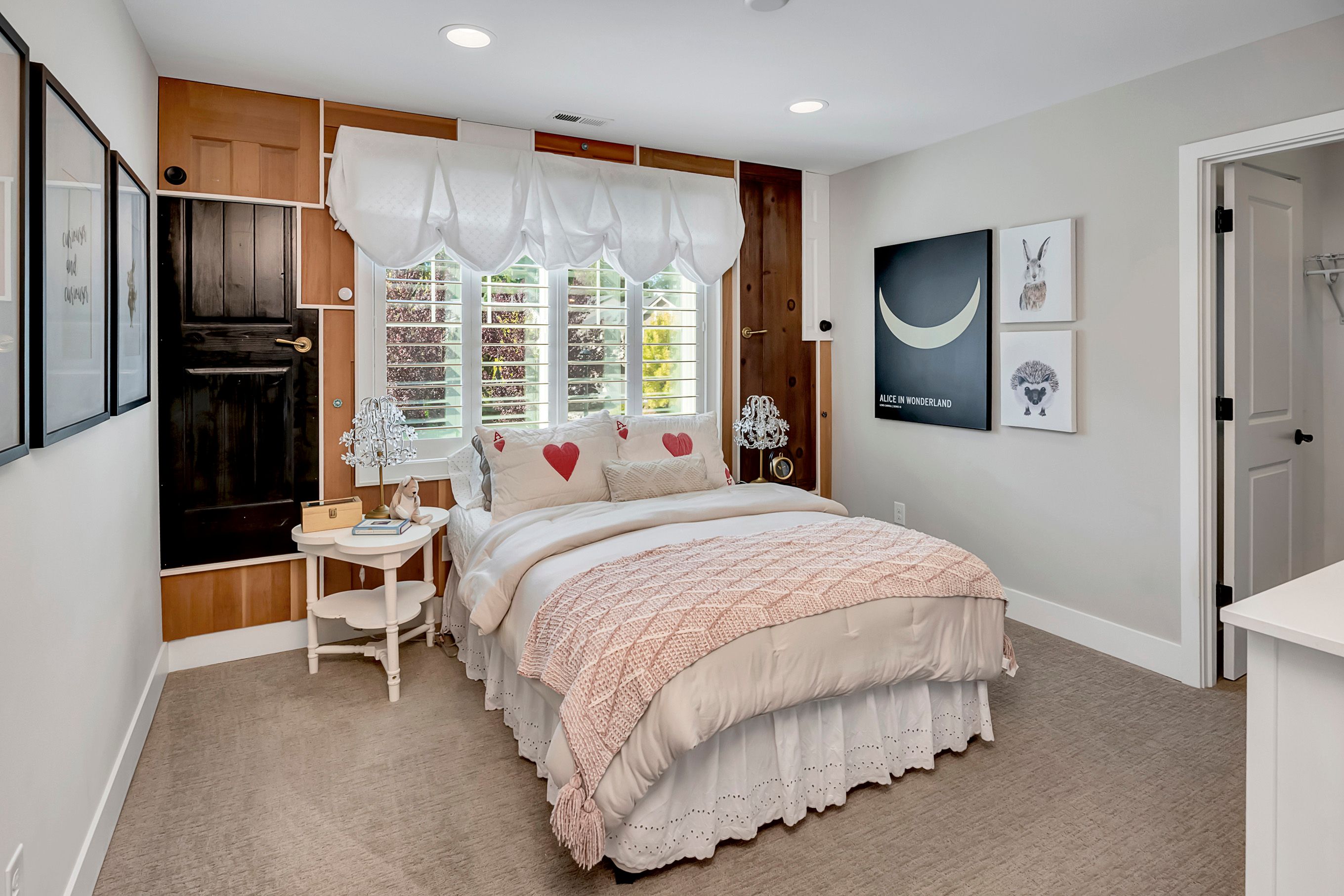  1444 242nd Avenue Northeast, Sammamish, WA 98074 - 物件實景