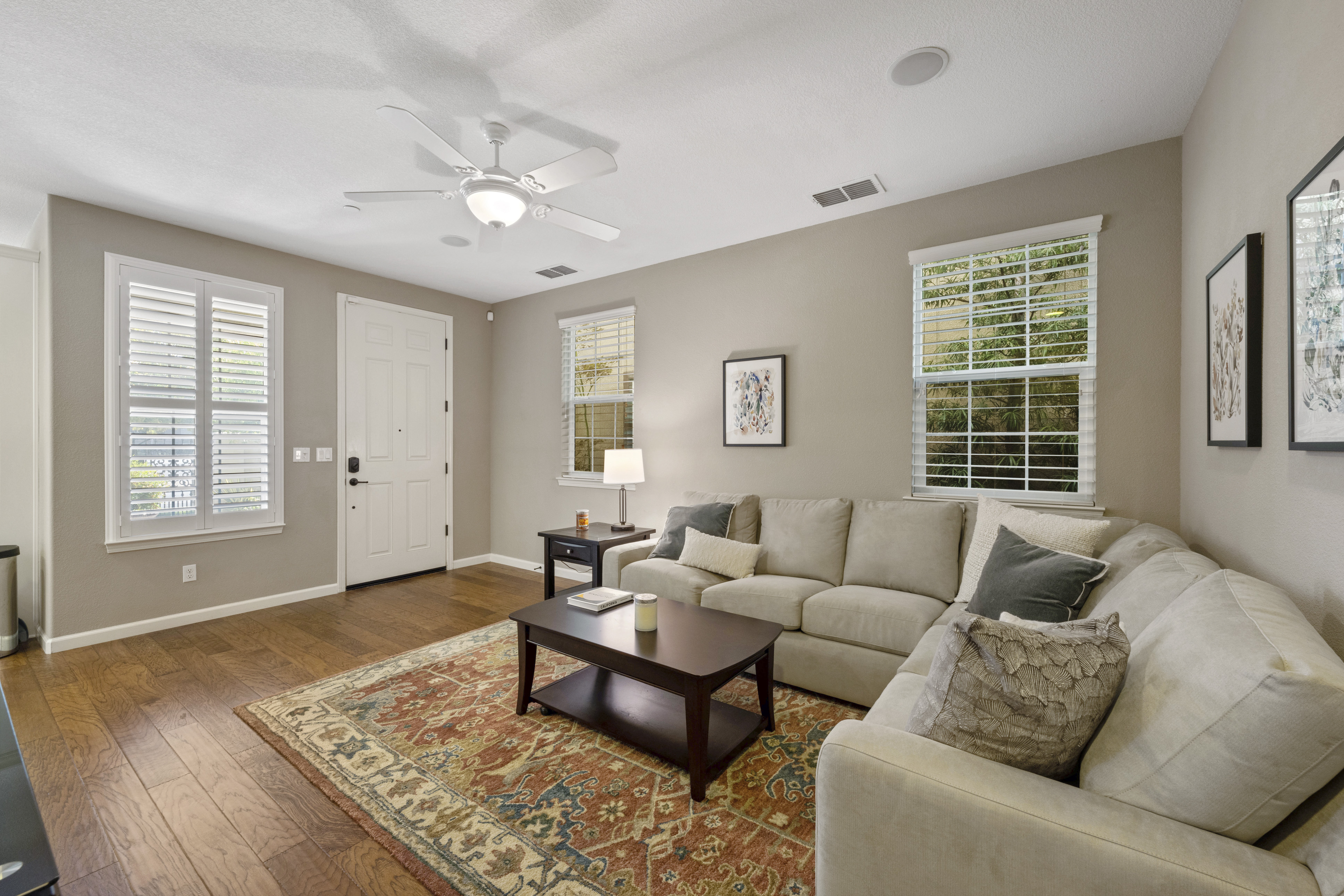  3041 Village Center Drive, Roseville, CA 95747 - 物件實景
