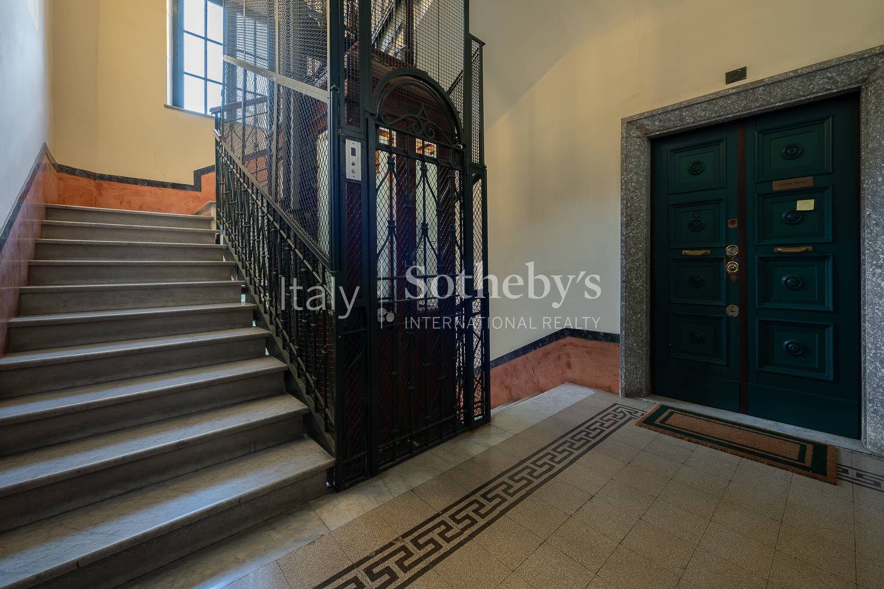  Elegant Liberty-Style Apartment on Via Monte Zebio - 物件實景