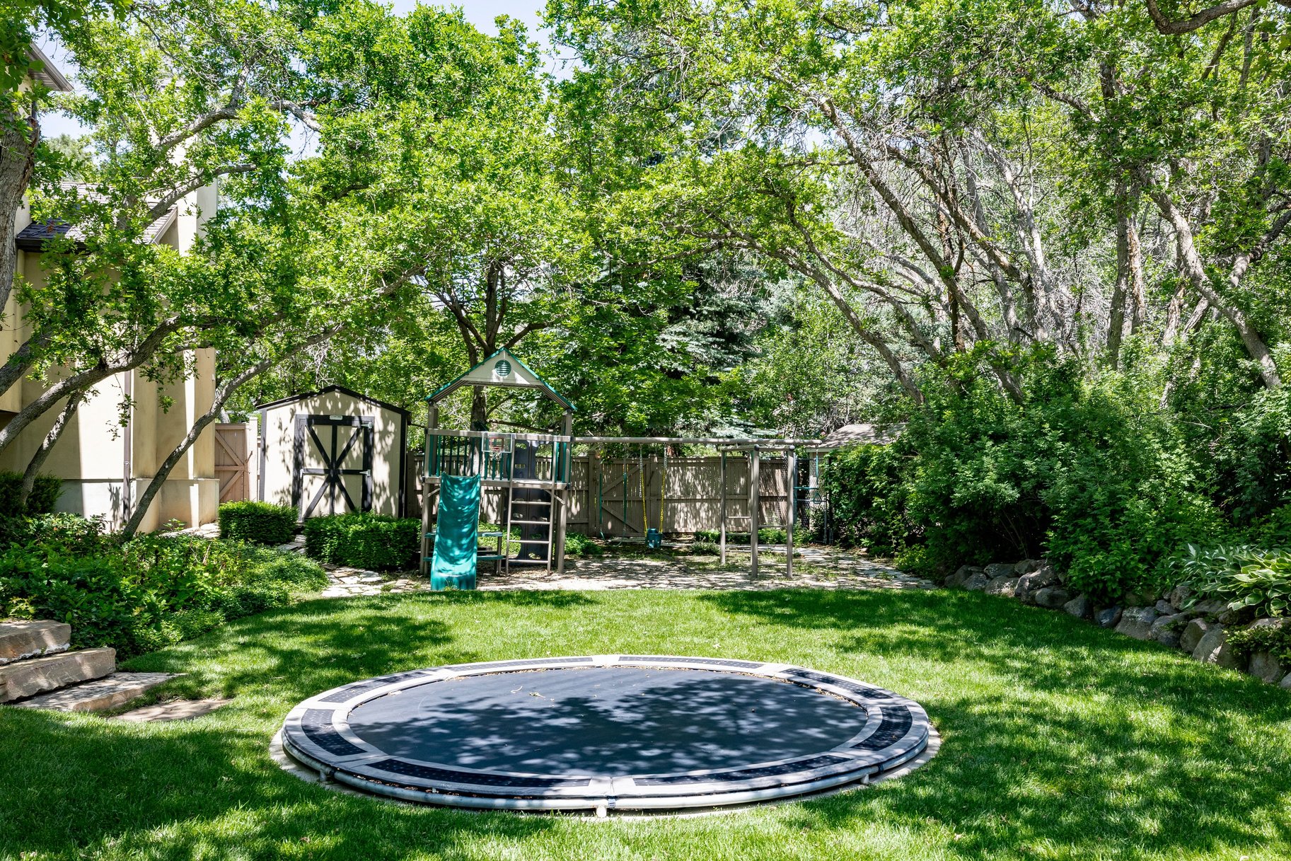  Private Gated Cottonwood Heights Retreat With Seasonal Stream & Mountain views - 物件實景