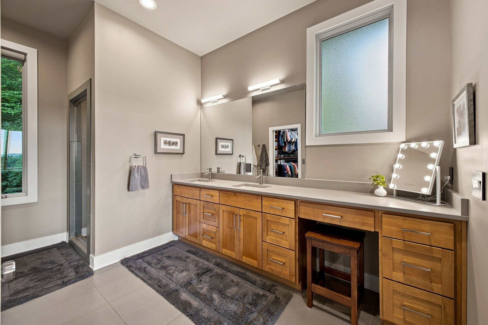  6045 Woodland Hills Dr, Nashville, TN, 37211 - 物件實景