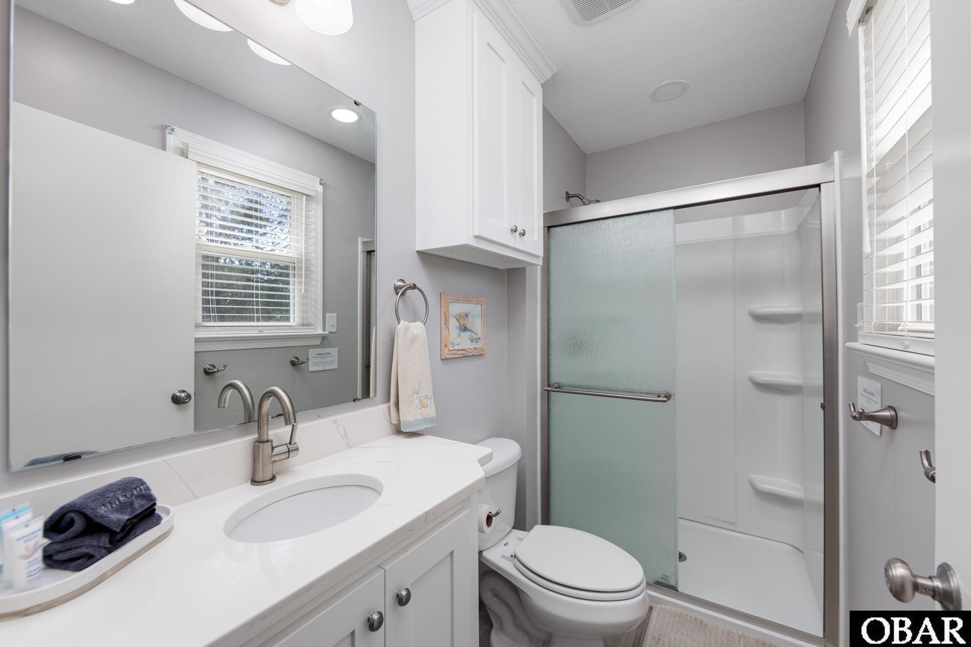 Kill Devil Hills, North Carolina, 27948, United States, 3 Bedrooms Bedrooms, ,2 BathroomsBathrooms,Residential,For Sale,1957535