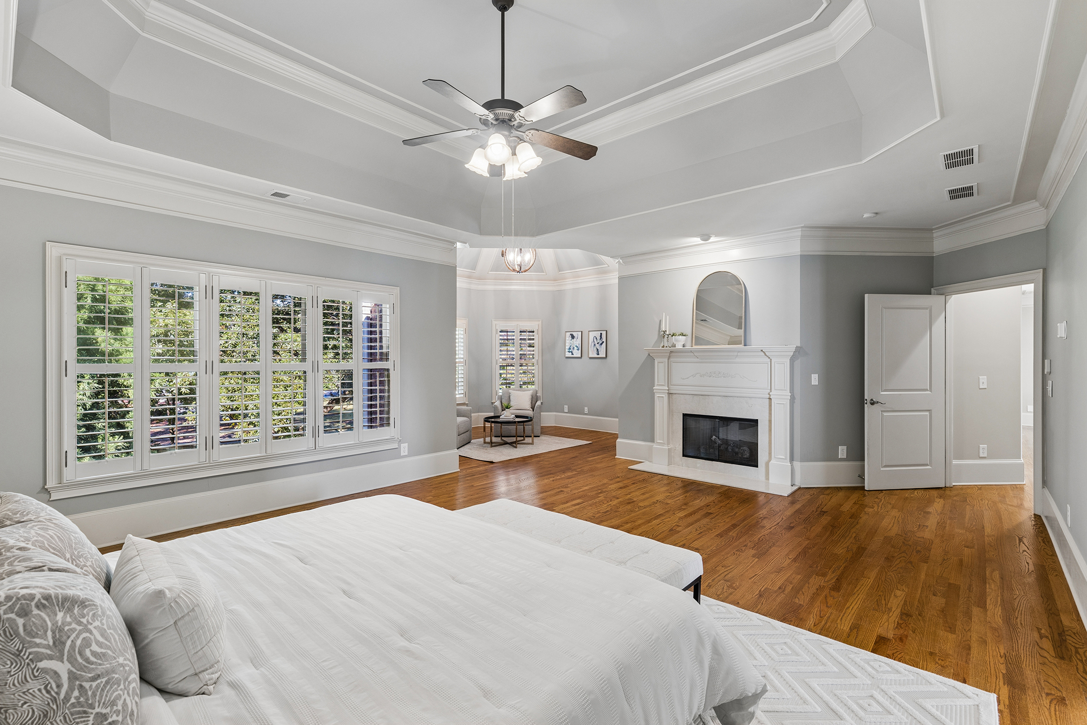  Ideally Located Within One Mile of Roswell’s Beloved Historic Canton Street - 物件實景