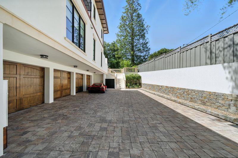 San Mateo, California, 94402, United States, 4 Bedrooms Bedrooms, ,6 BathroomsBathrooms,Residential,For Sale,1836989
