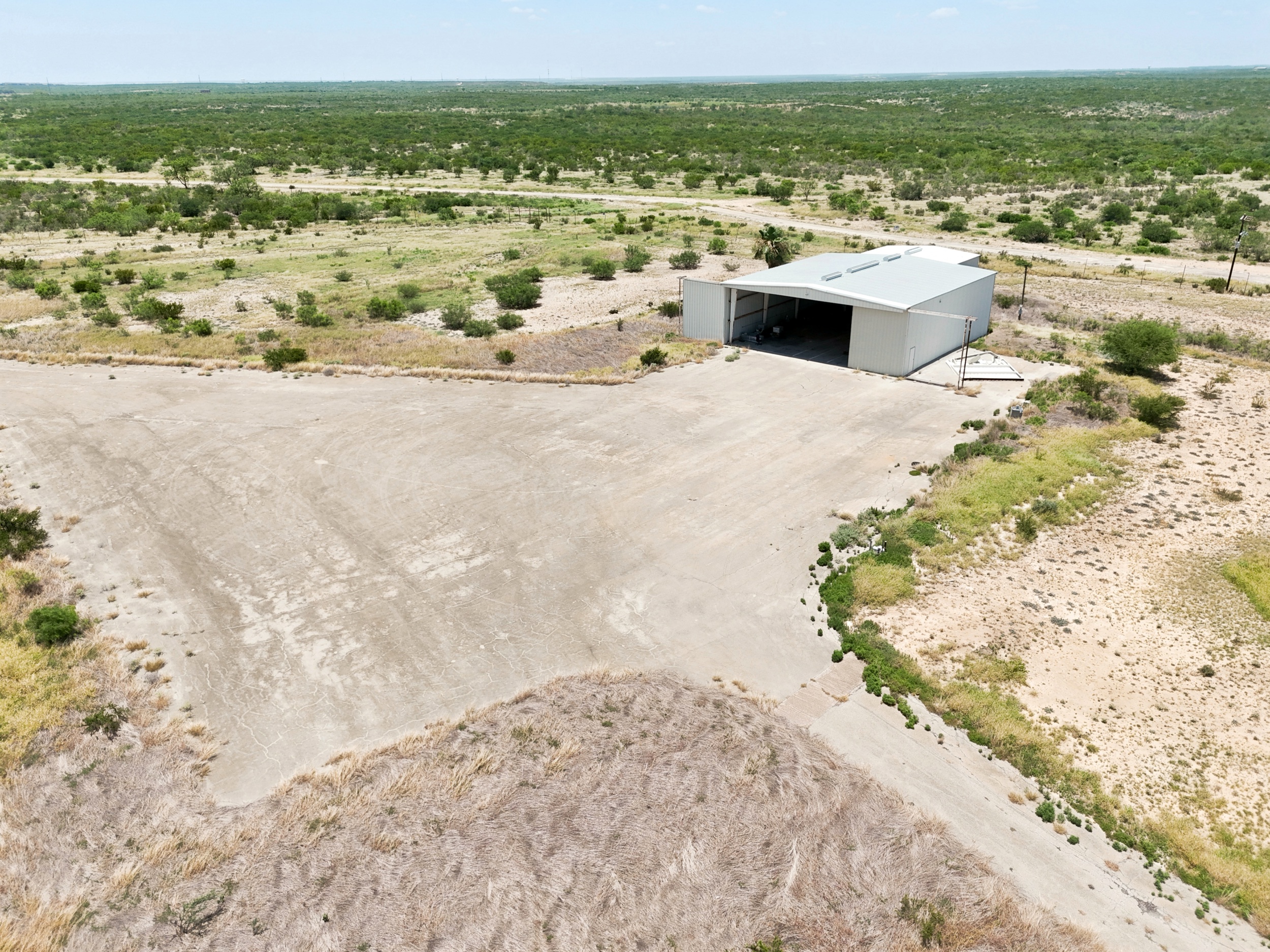  3,640+/- Acre Rosita Lake Ranch - 物件實景