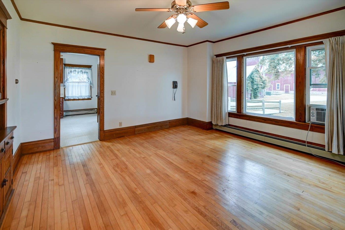 Mazomanie, Wisconsin, 53560, United States, 4 Bedrooms Bedrooms, ,2 BathroomsBathrooms,Residential,For Sale,1902968