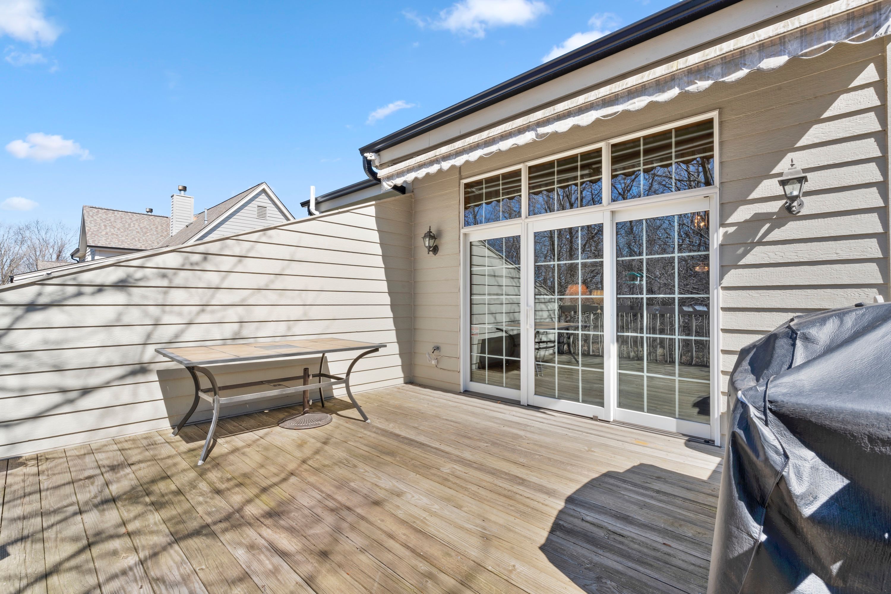  Spacious Side-by-Side Condo in Brookfield - 物件實景