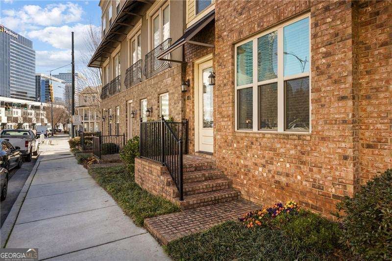 Atlanta, Georgia, 30363, United States, 3 Bedrooms Bedrooms, ,4 BathroomsBathrooms,Residential,For Sale,1913056