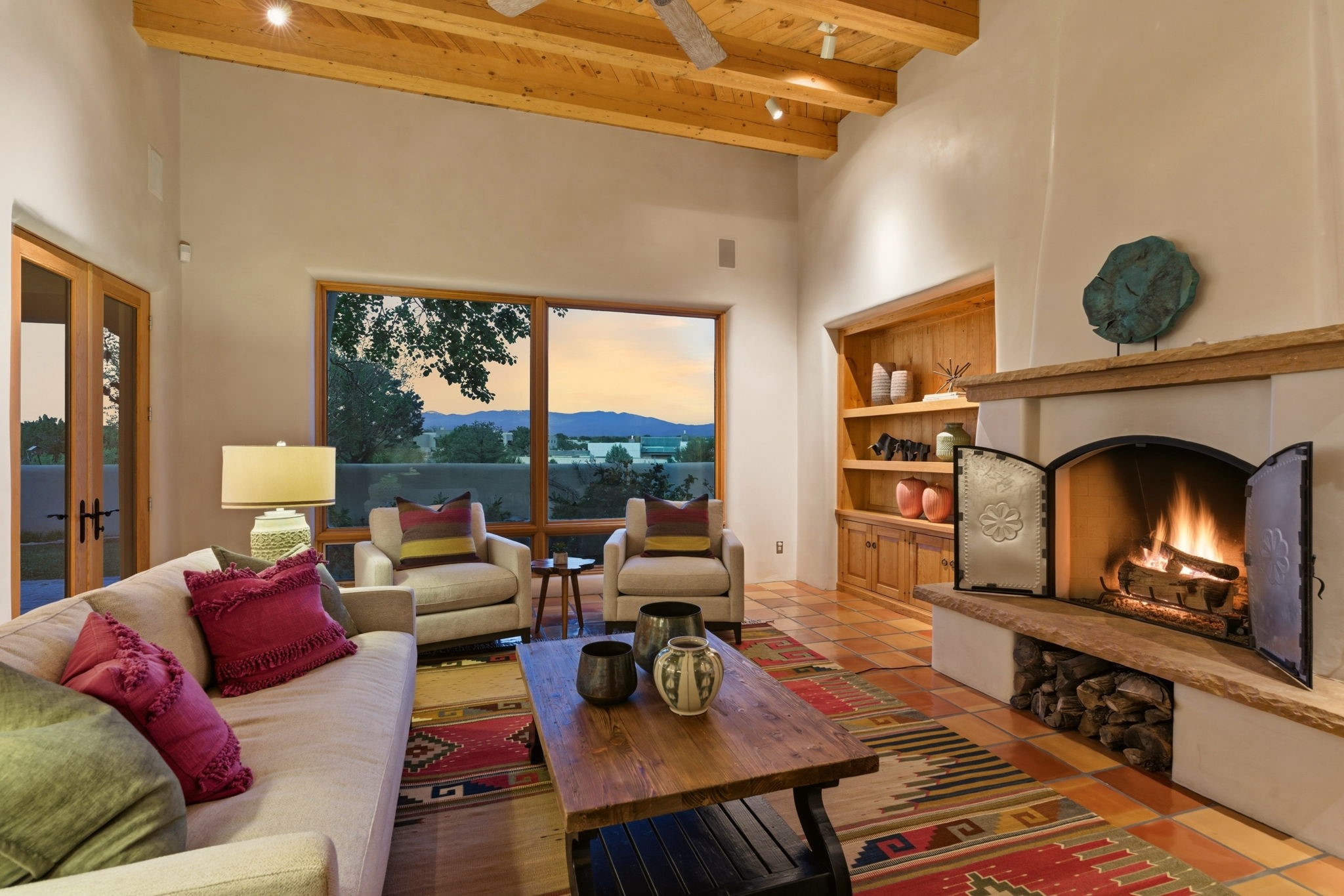  8 Ridgetop Circle - 物件實景