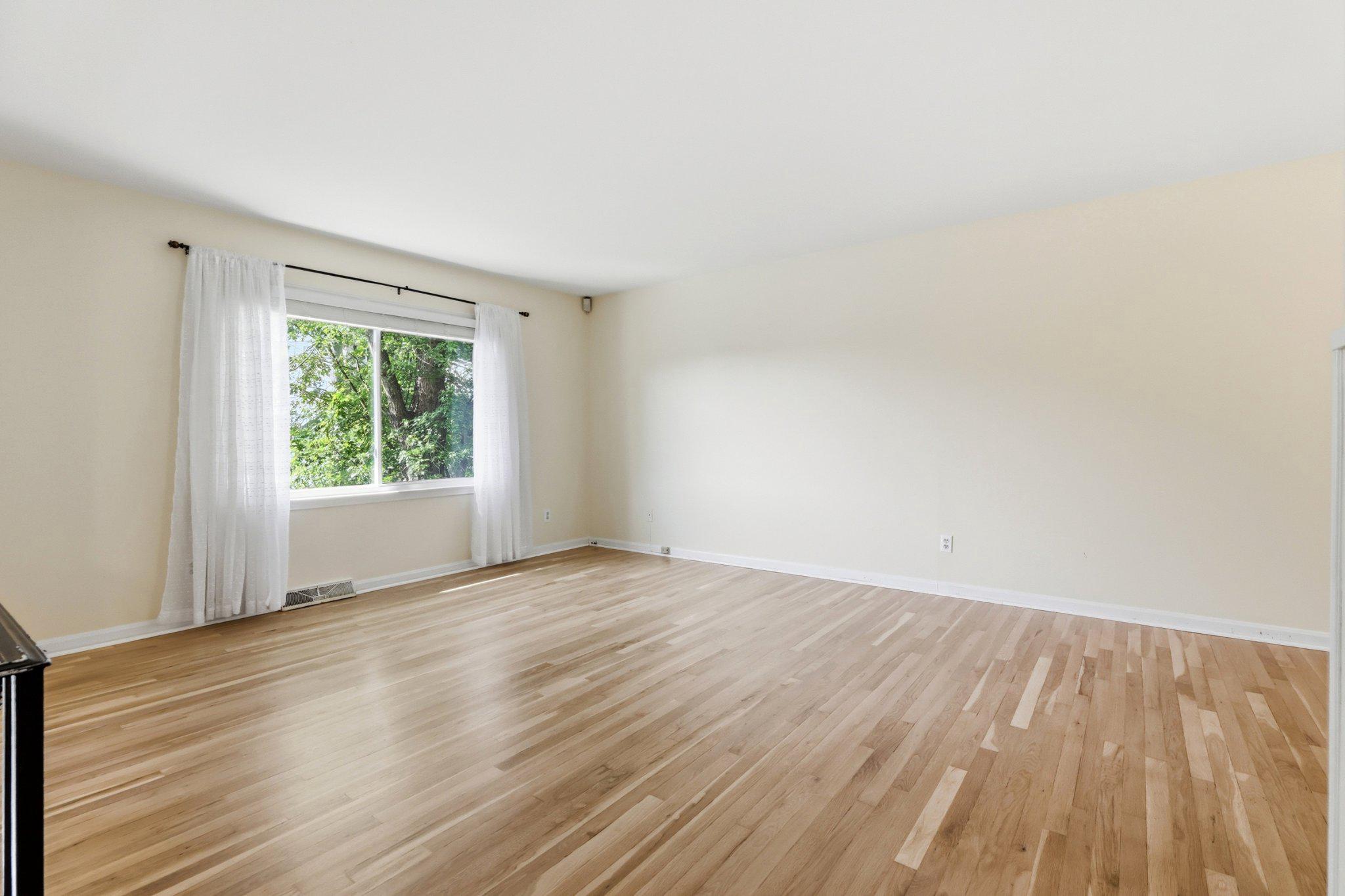  13015 Chalfont Avenue, Fort Washington, MD, 20744 - 物件實景