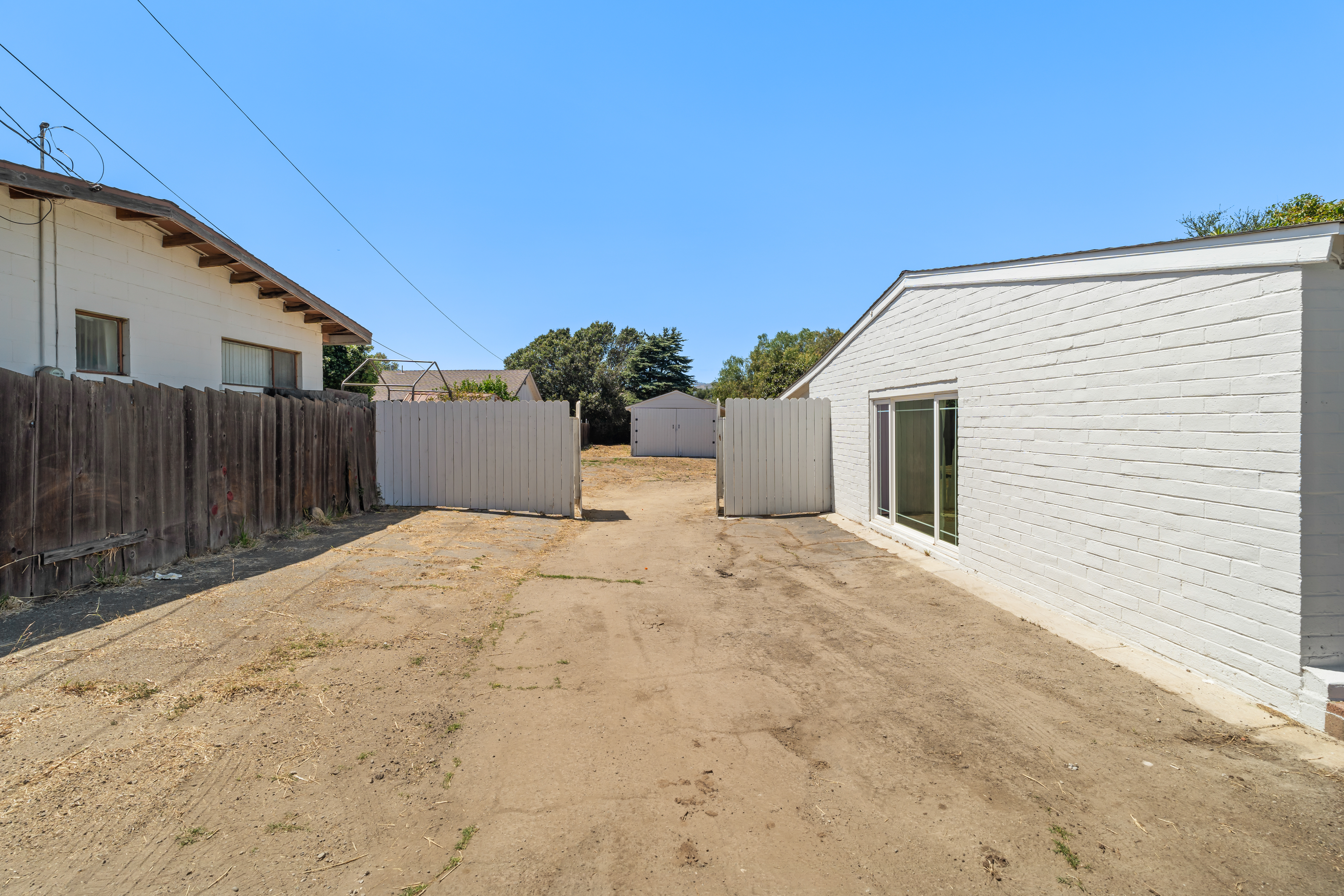  790 South Saticoy Avenue, Ventura, CA 93004 - 物件實景