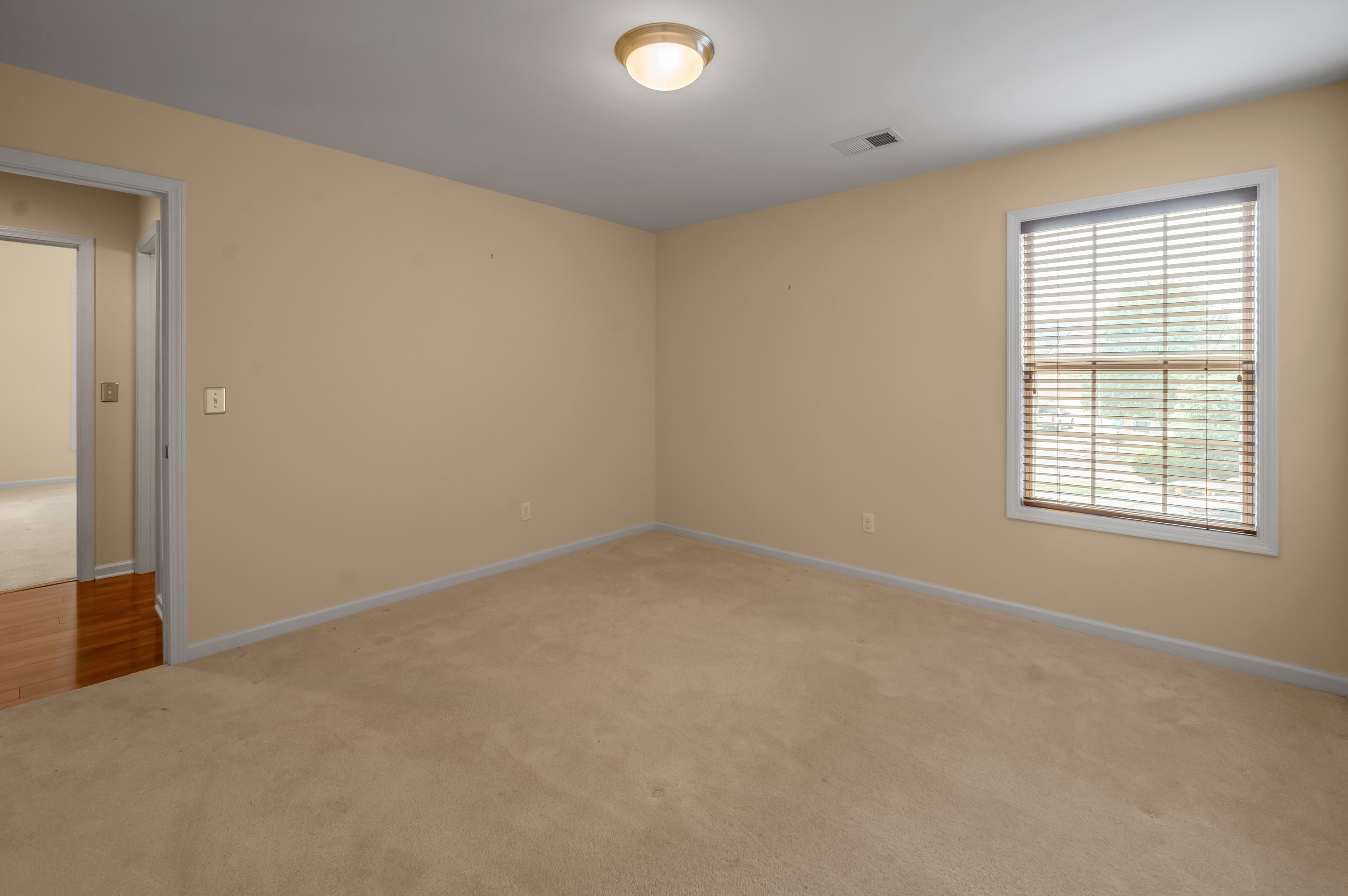  520 Madison Point Drive - 物件實景