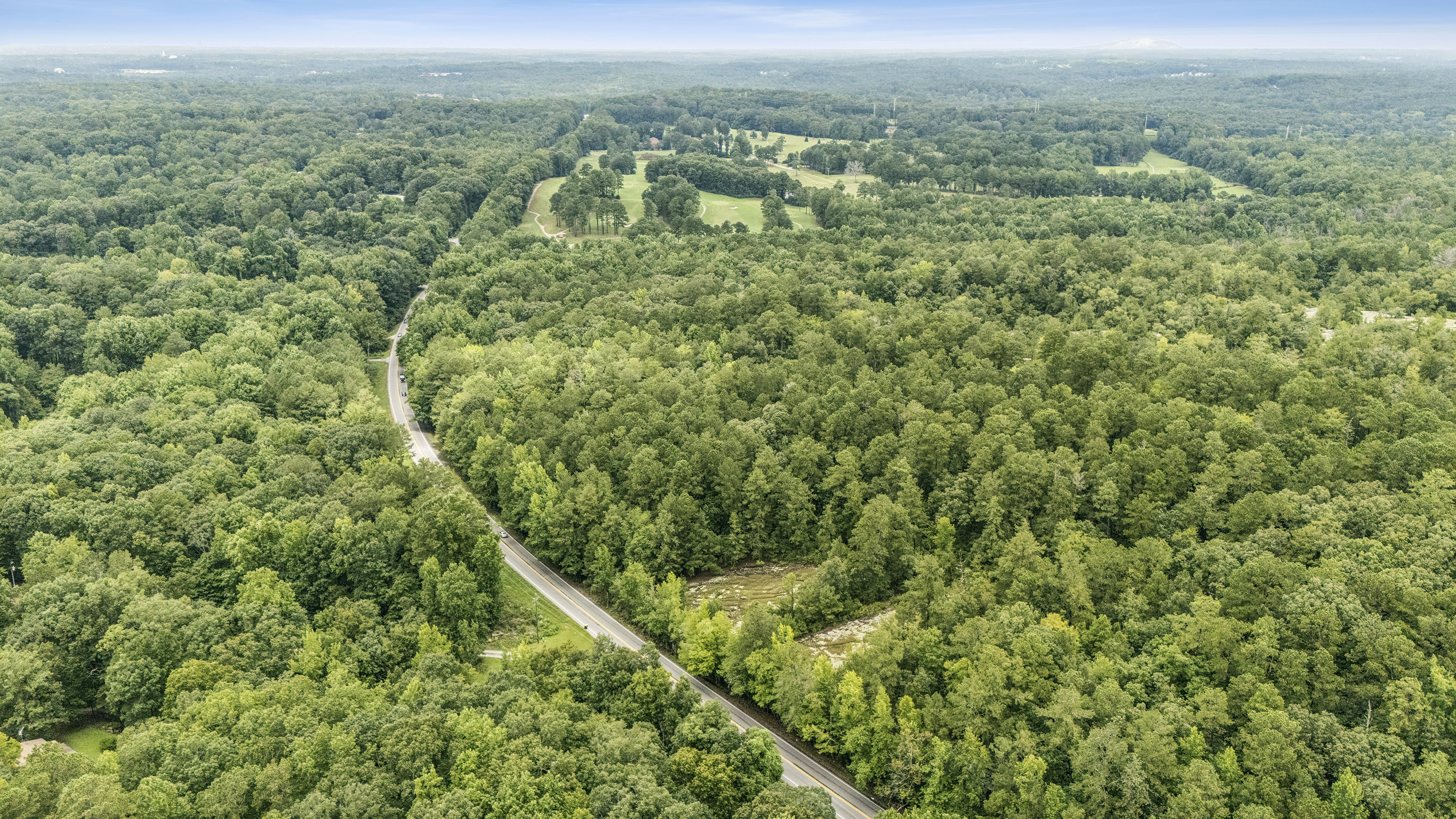  Incredible Opportunity on Over Ten Acres in Prime Stockbridge Location - 物件實景