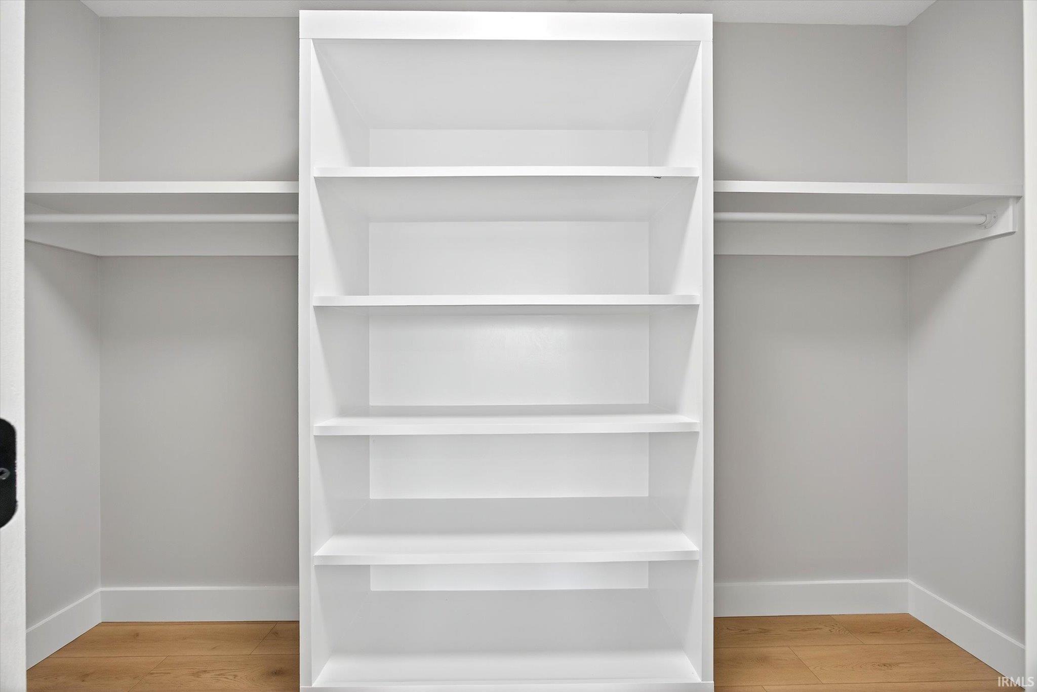 Bloomington, Indiana, 47401, United States, 5 Bedrooms Bedrooms, ,3 BathroomsBathrooms,Residential,For Sale,2005460