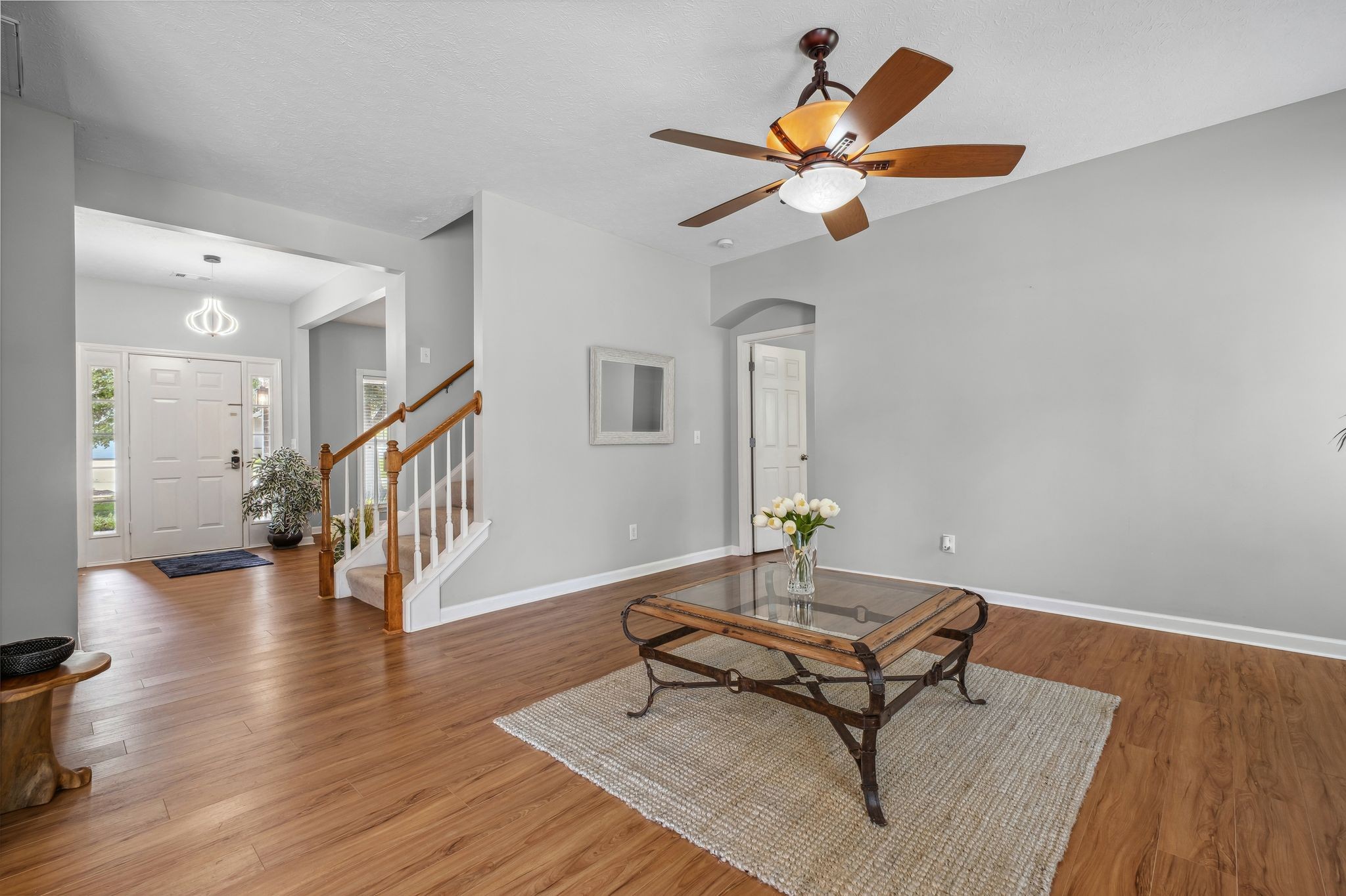 Hendersonville, Tennessee, 37075, United States, 4 Bedrooms Bedrooms, ,3 BathroomsBathrooms,Residential,For Sale,1819324