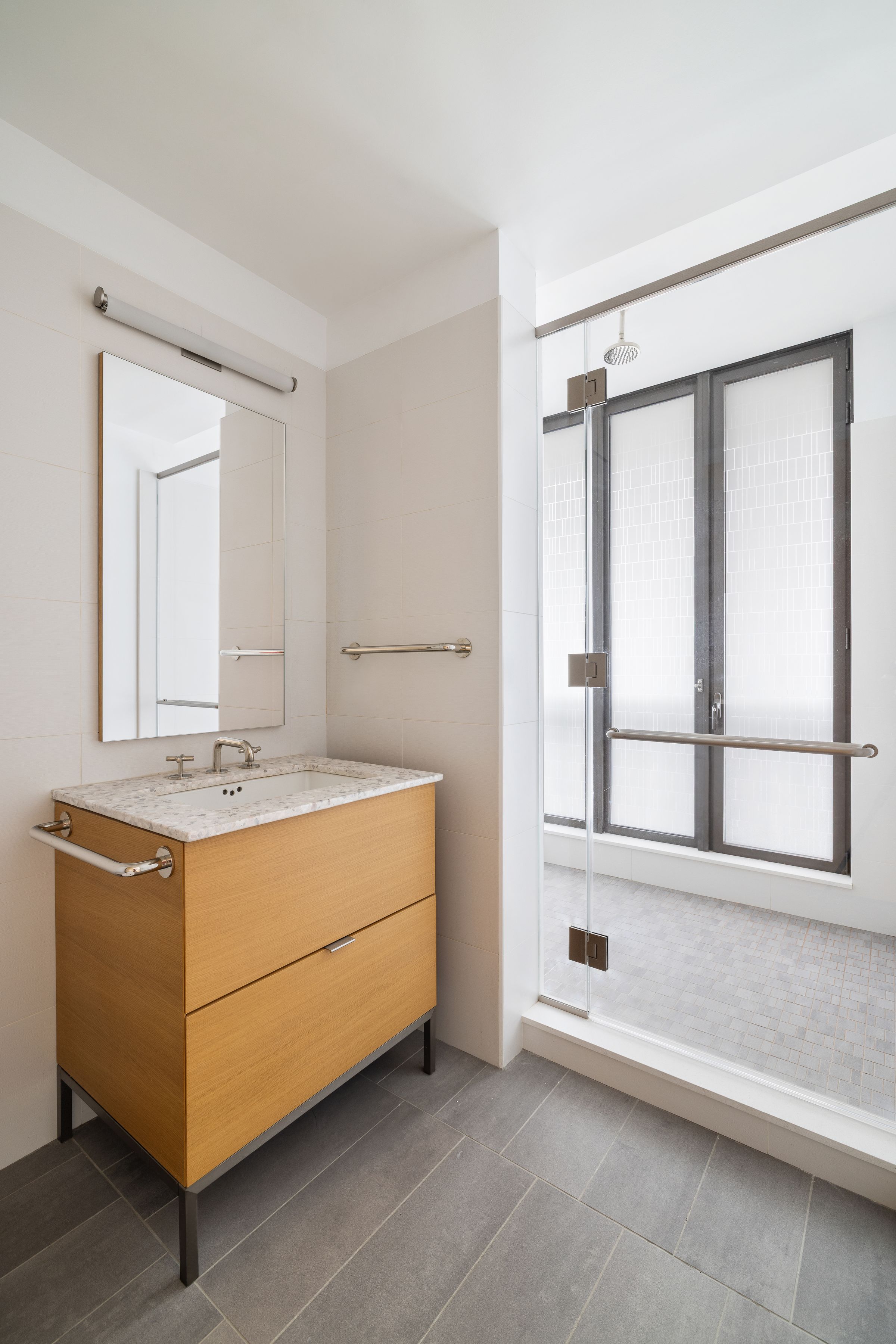  100 Vandam Street 13A - 物件實景