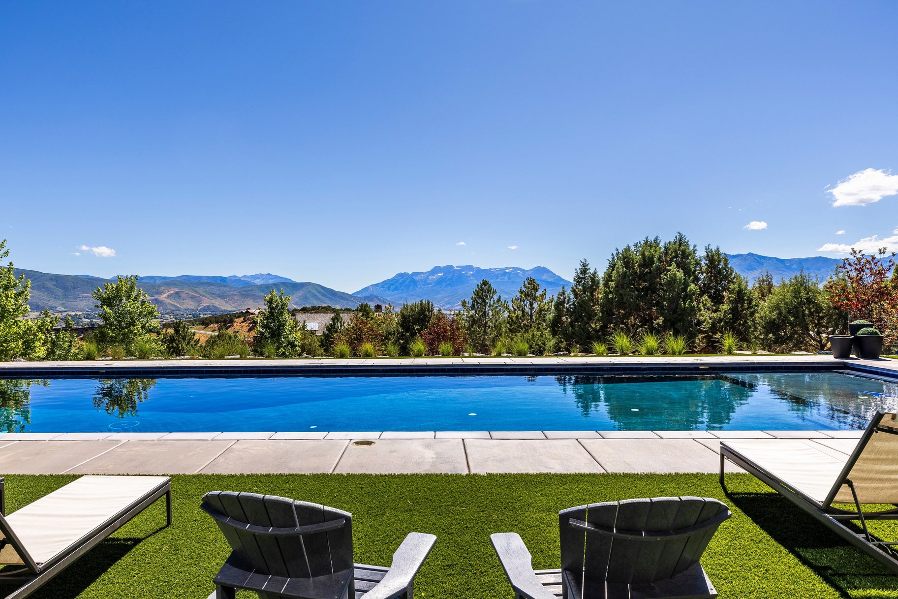  Luxury Lives Here  Architectural Masterpiece with Unmatched Privacy & Views - 物件實景