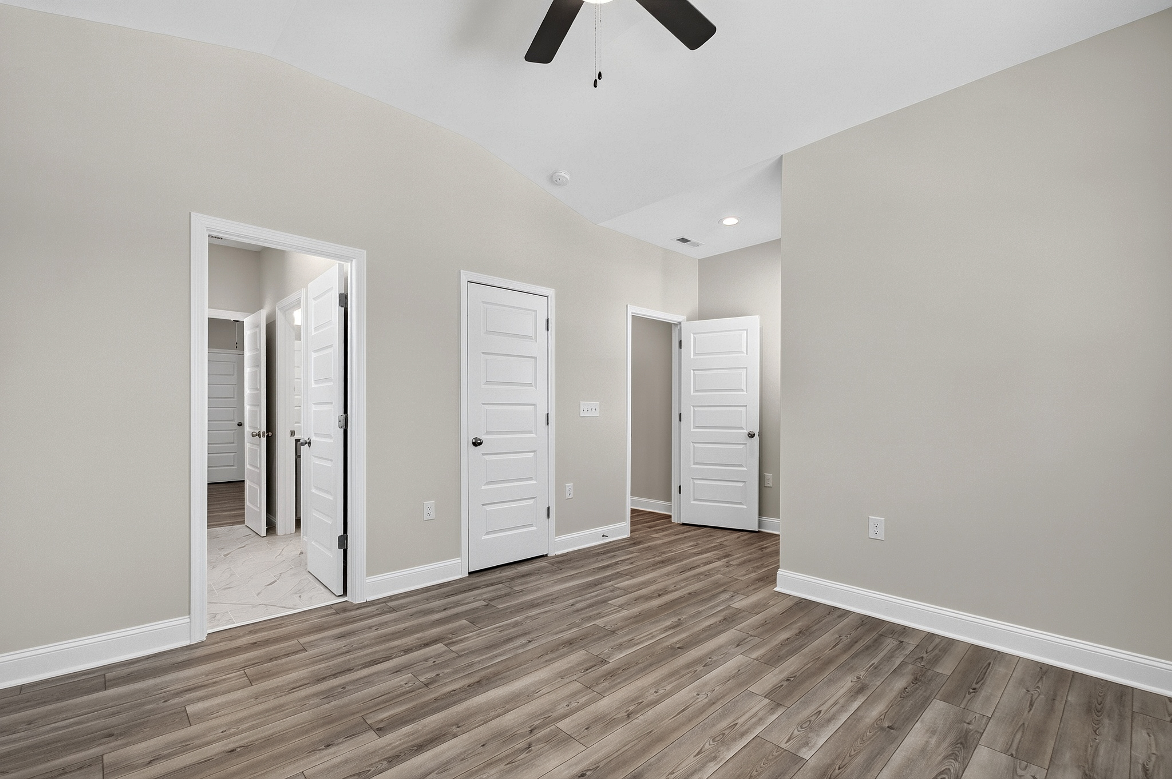  1300 Commons Ford Place, Apex, NC 27539 - 物件實景