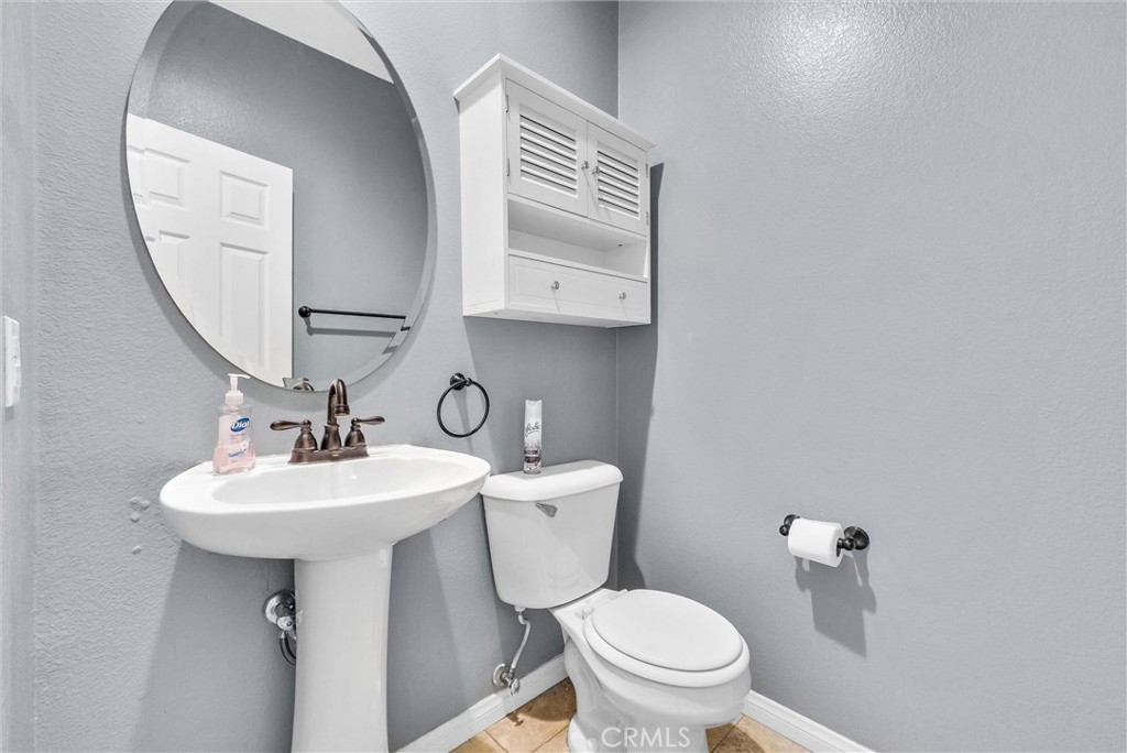 Riverside, California, 92501, United States, 3 Bedrooms Bedrooms, ,3 BathroomsBathrooms,Residential,For Sale,1895541