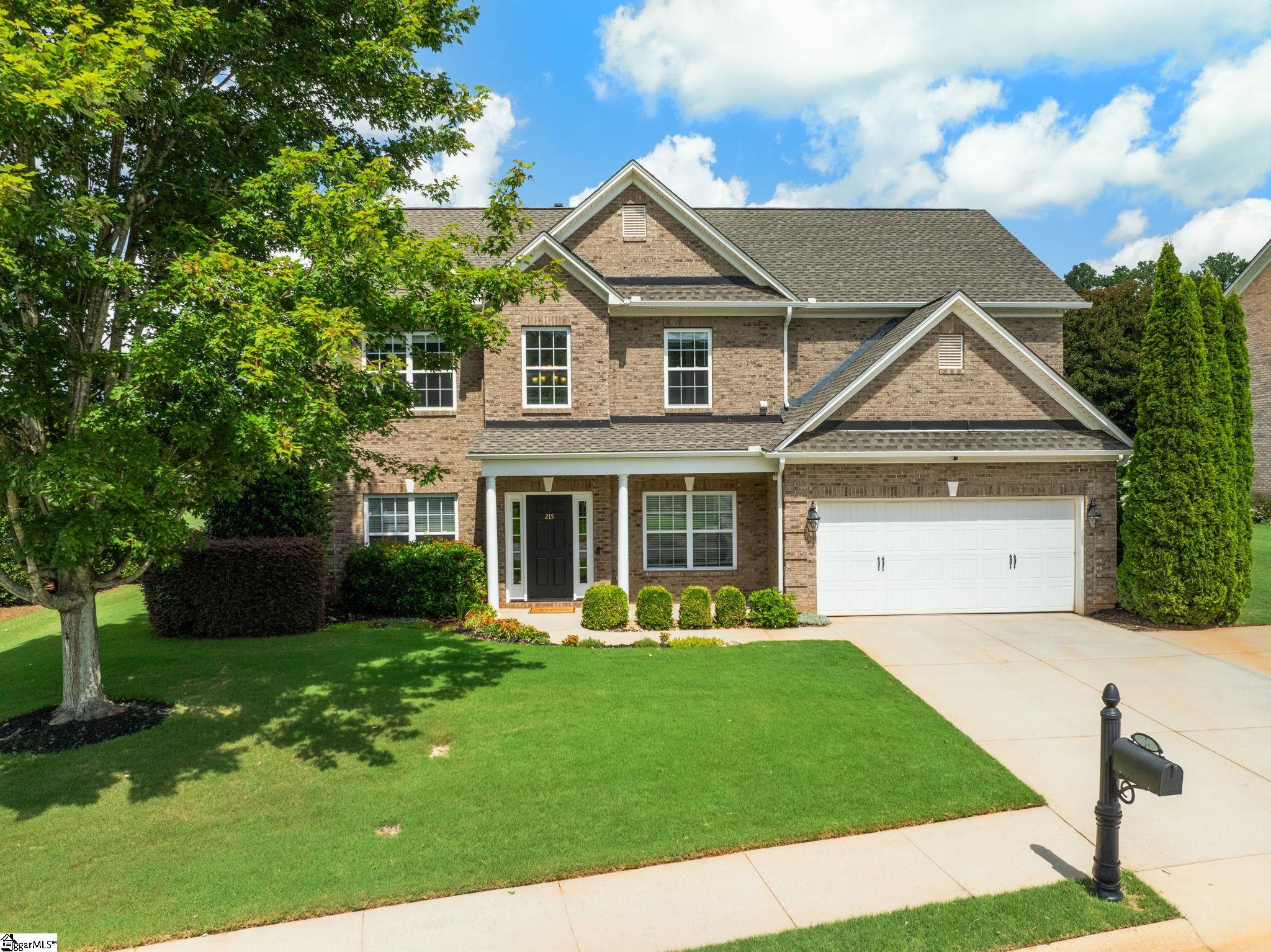Greenville, South Carolina, 29609, United States, 4 Bedrooms Bedrooms, ,3 BathroomsBathrooms,Residential,For Sale,1907277