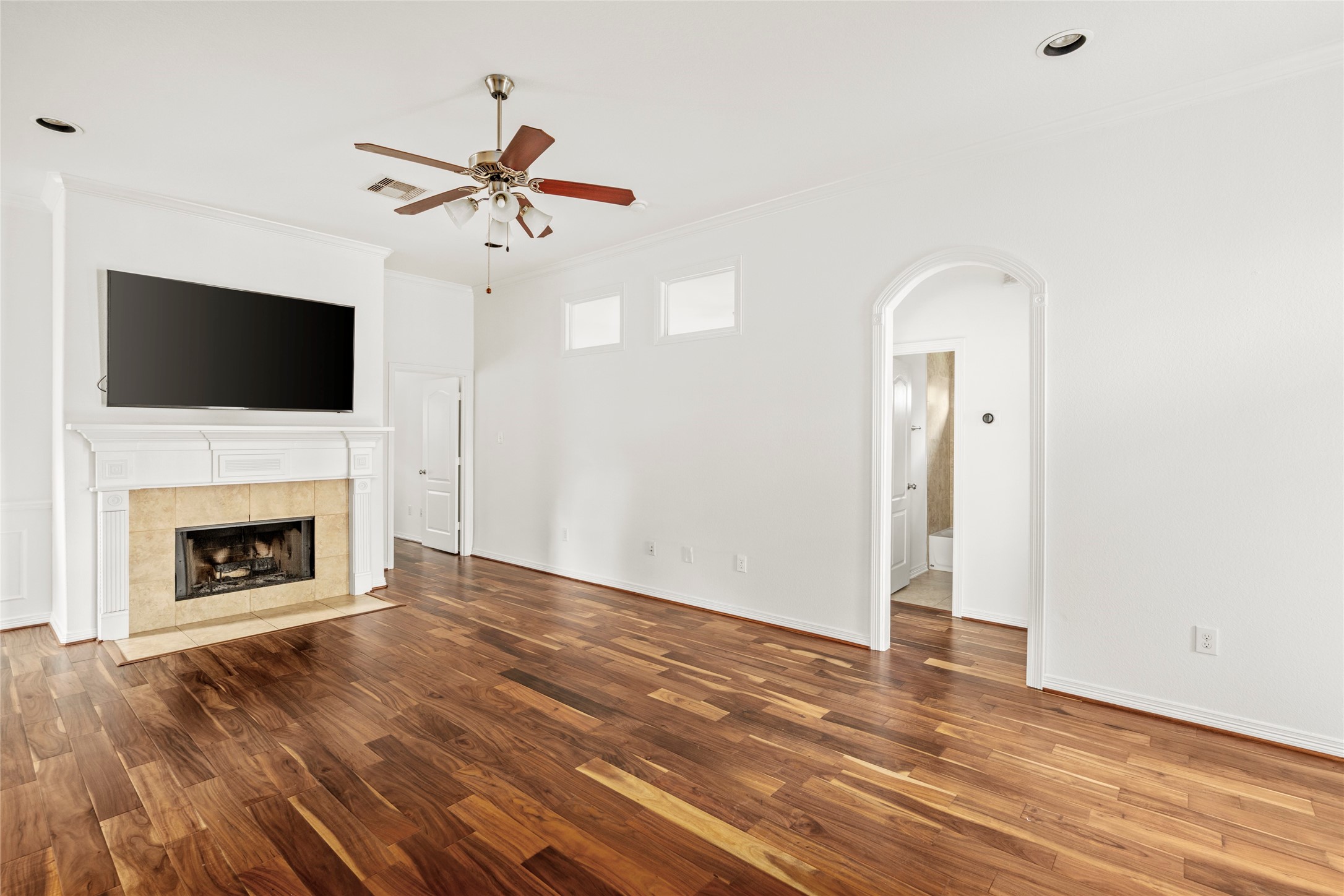  1613 Saulnier Street - 物件實景